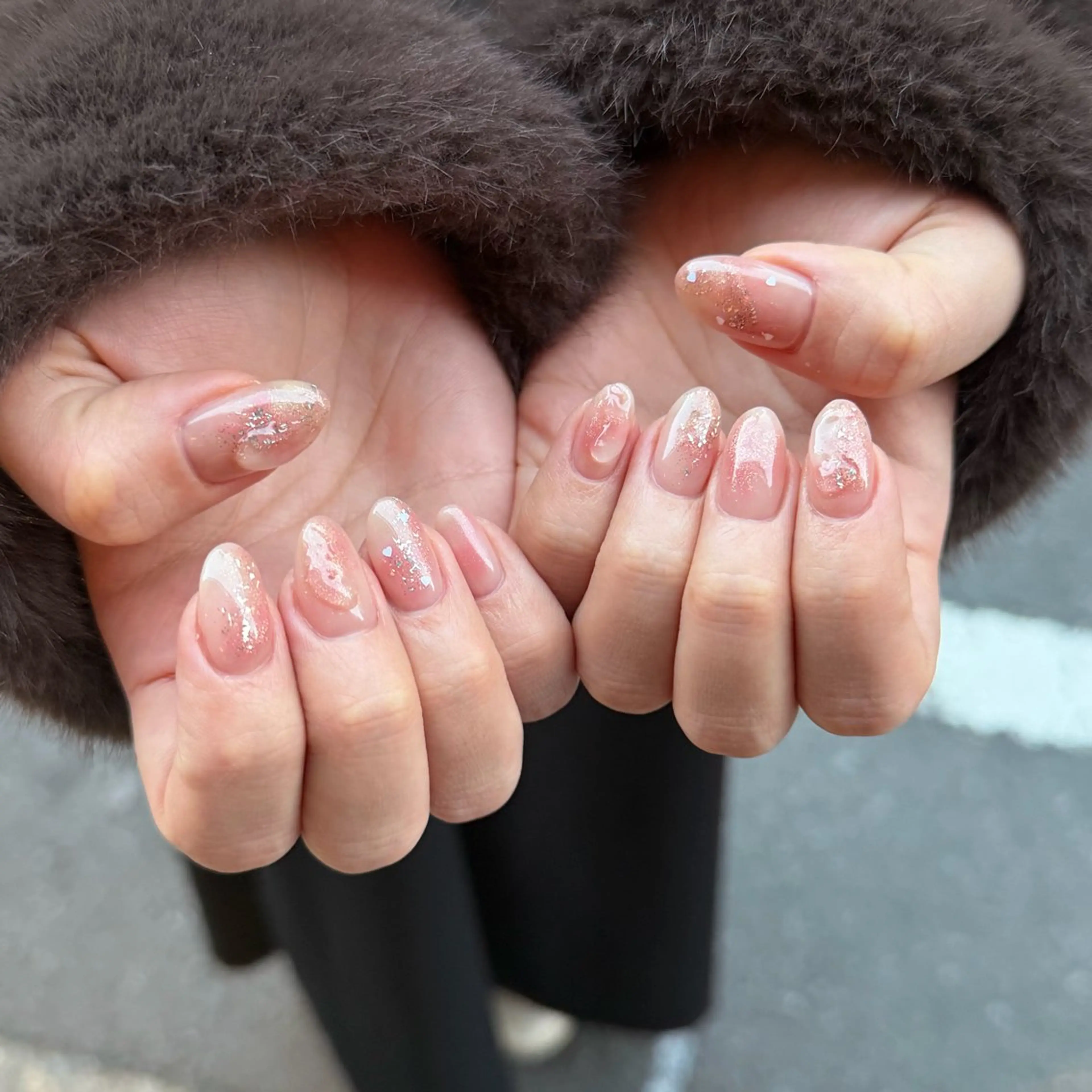 ネイル ハンドネイル 𝐫𝐚𝐢 𝐧𝐚𝐢𝐥の眉毛・アイブロウイメージ