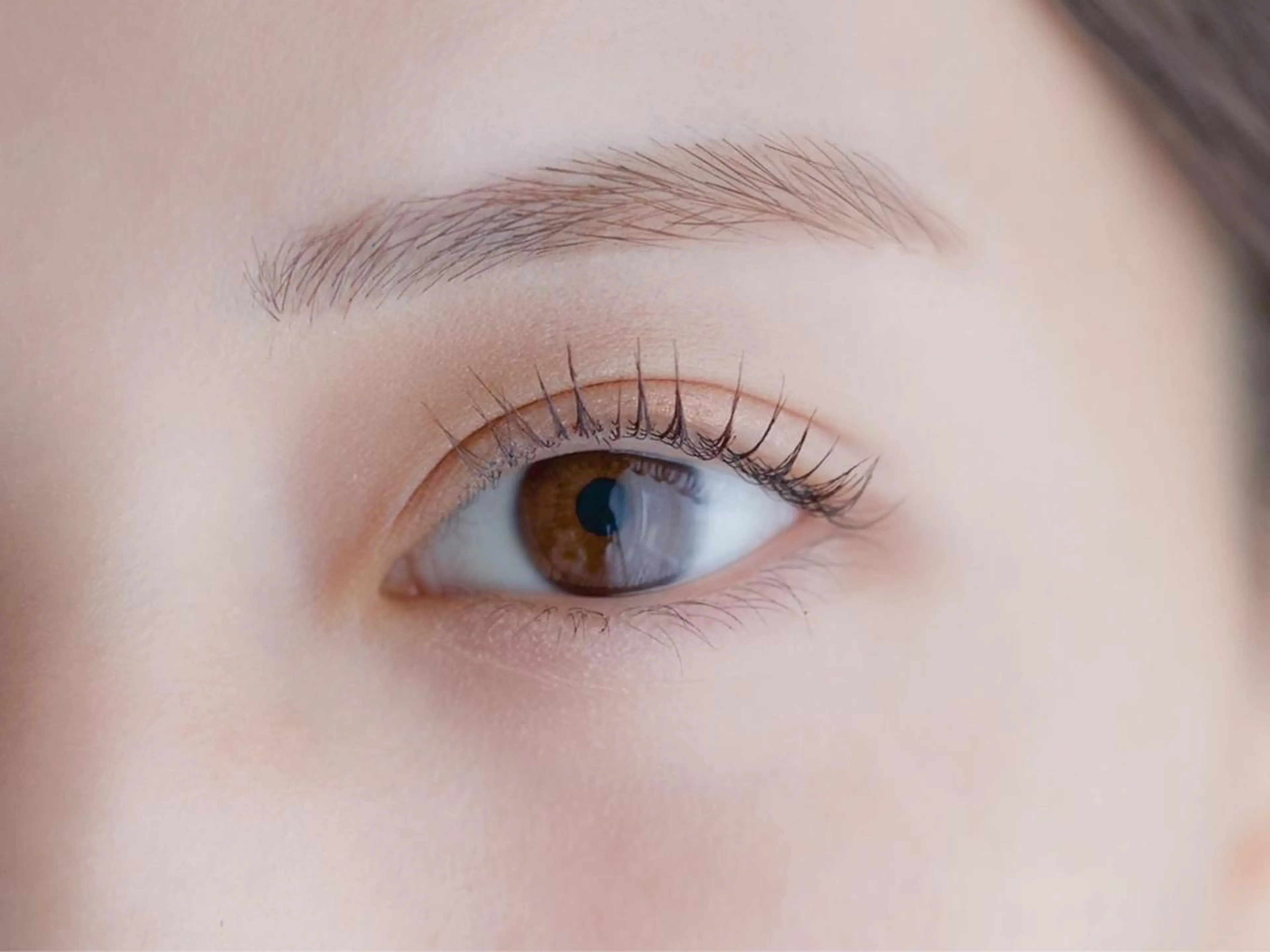 パリジェンヌラッシュリフトの写真