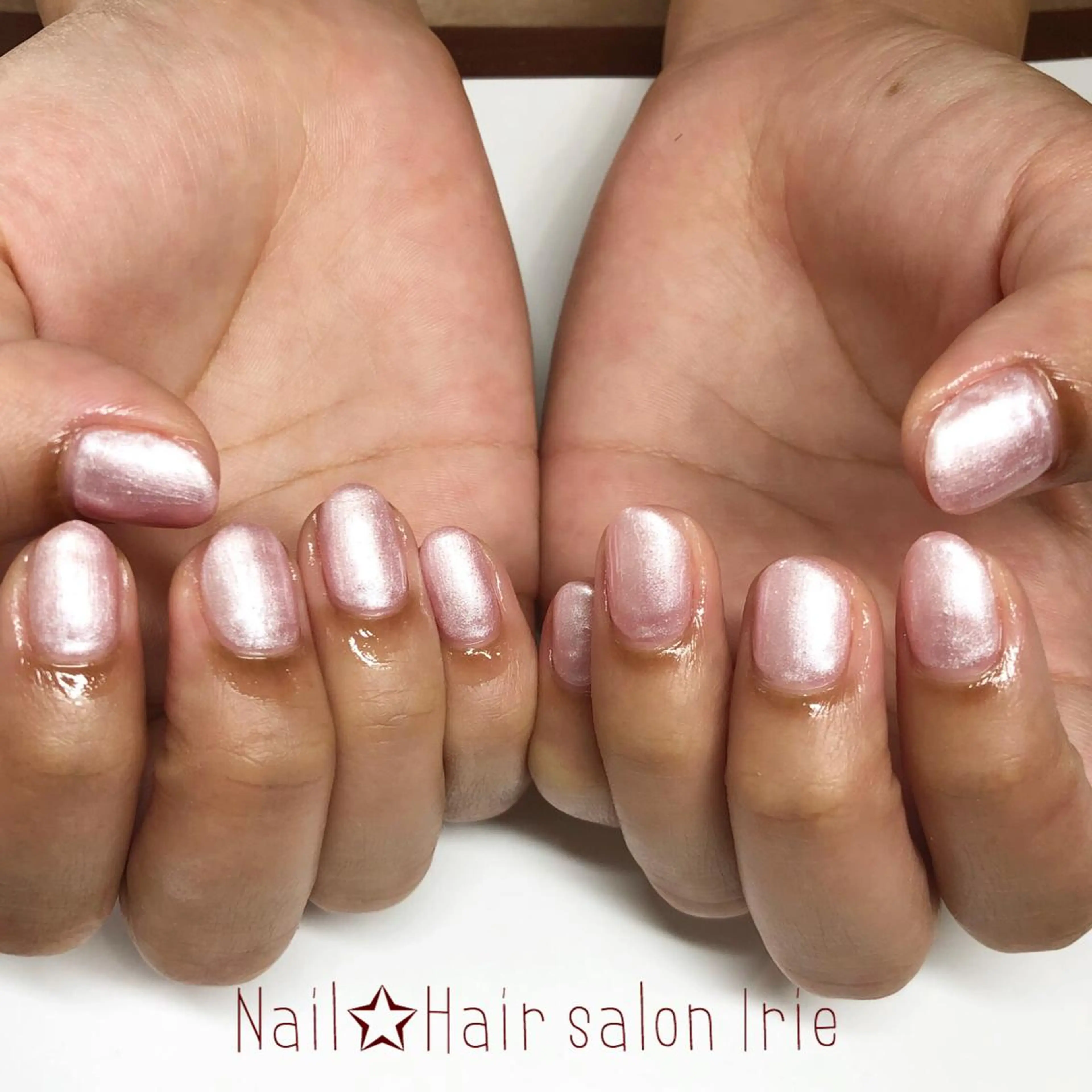 ネイル ハンドネイル ハンドケア Hair salon Irie所属・與儀 知佳のネイルデザイン