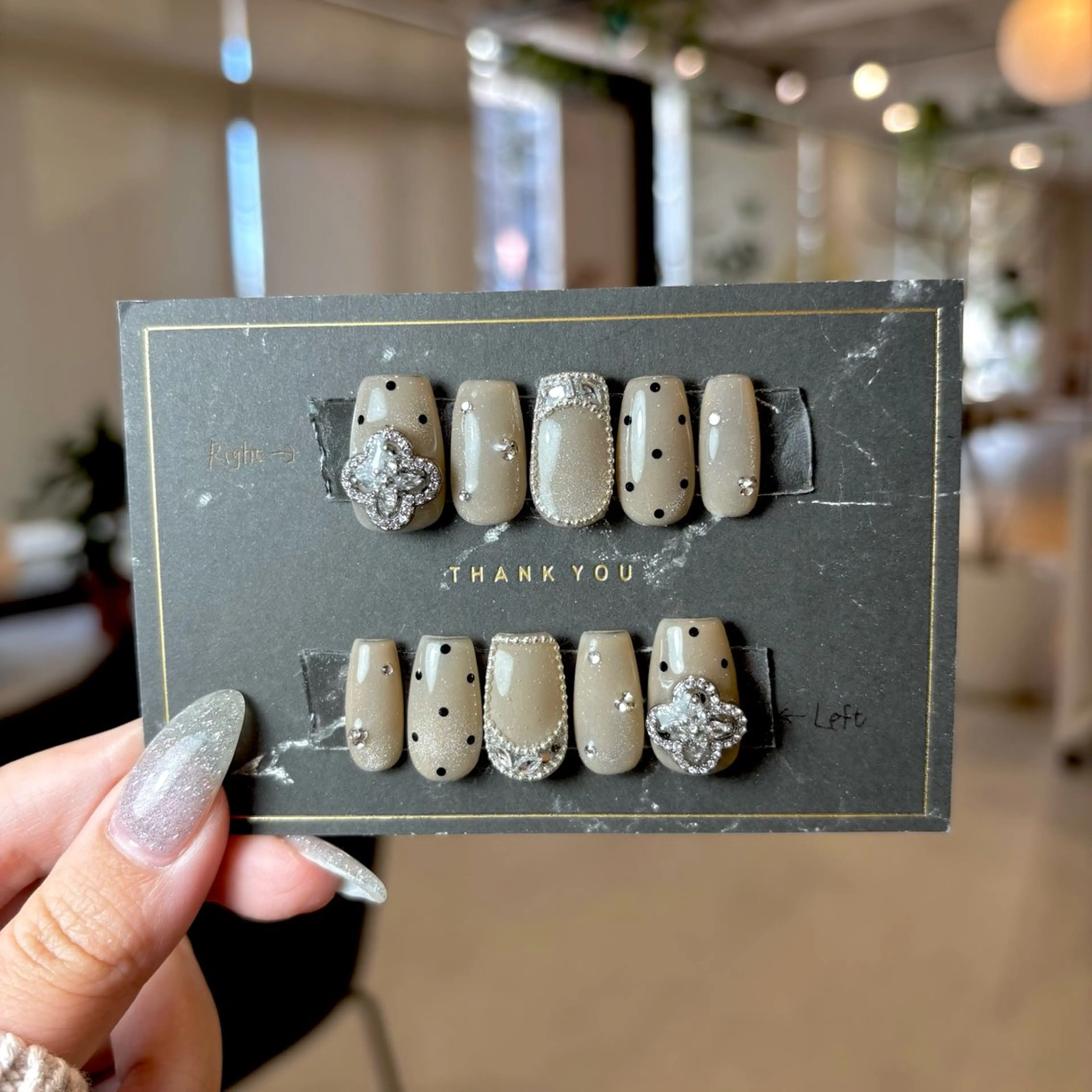 【成人式やイベントに！！】オーダーチップ☃️の写真