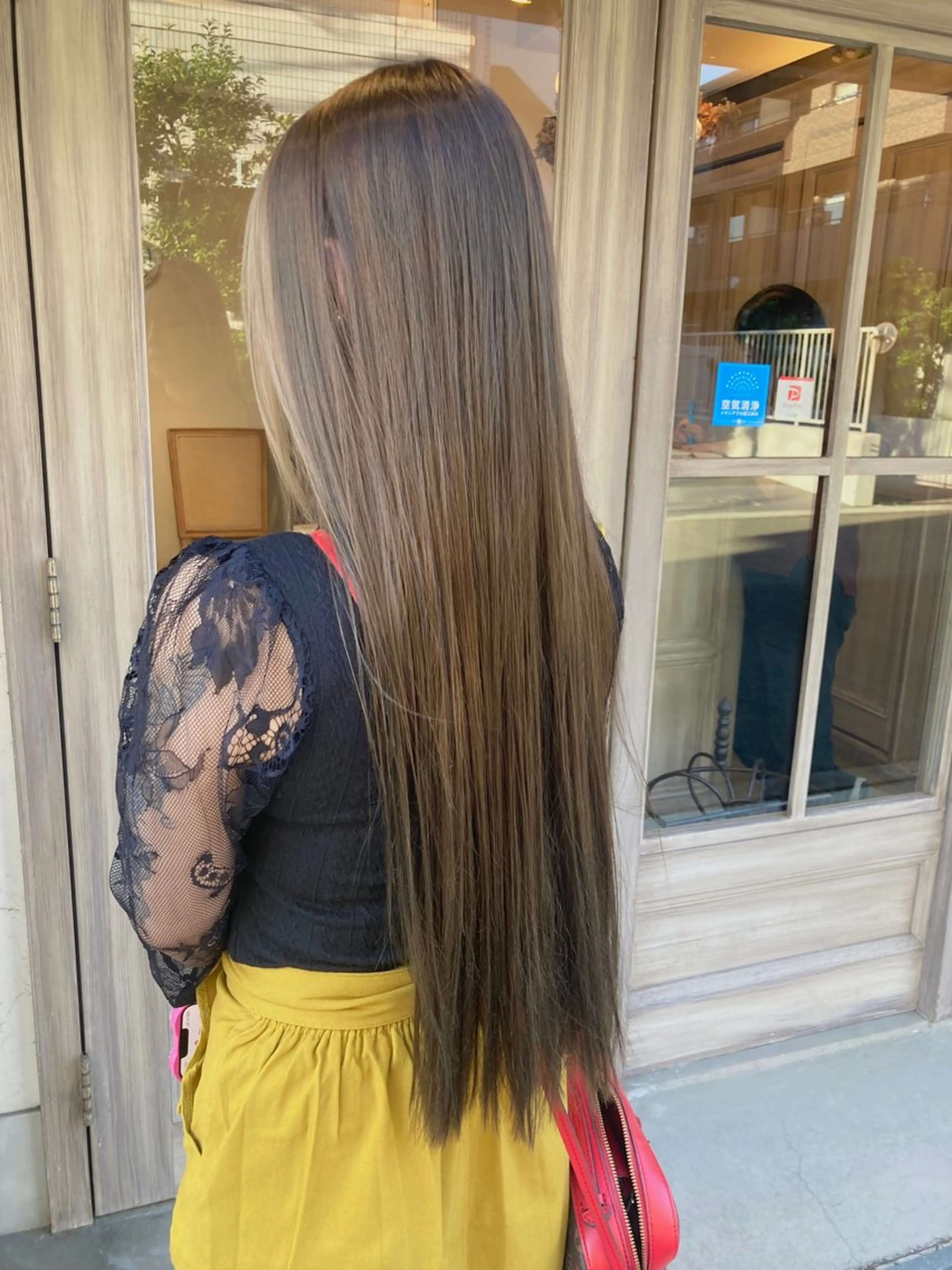 ロング カラー ナルセナツキ 👾ハイトーンのヘアスタイル