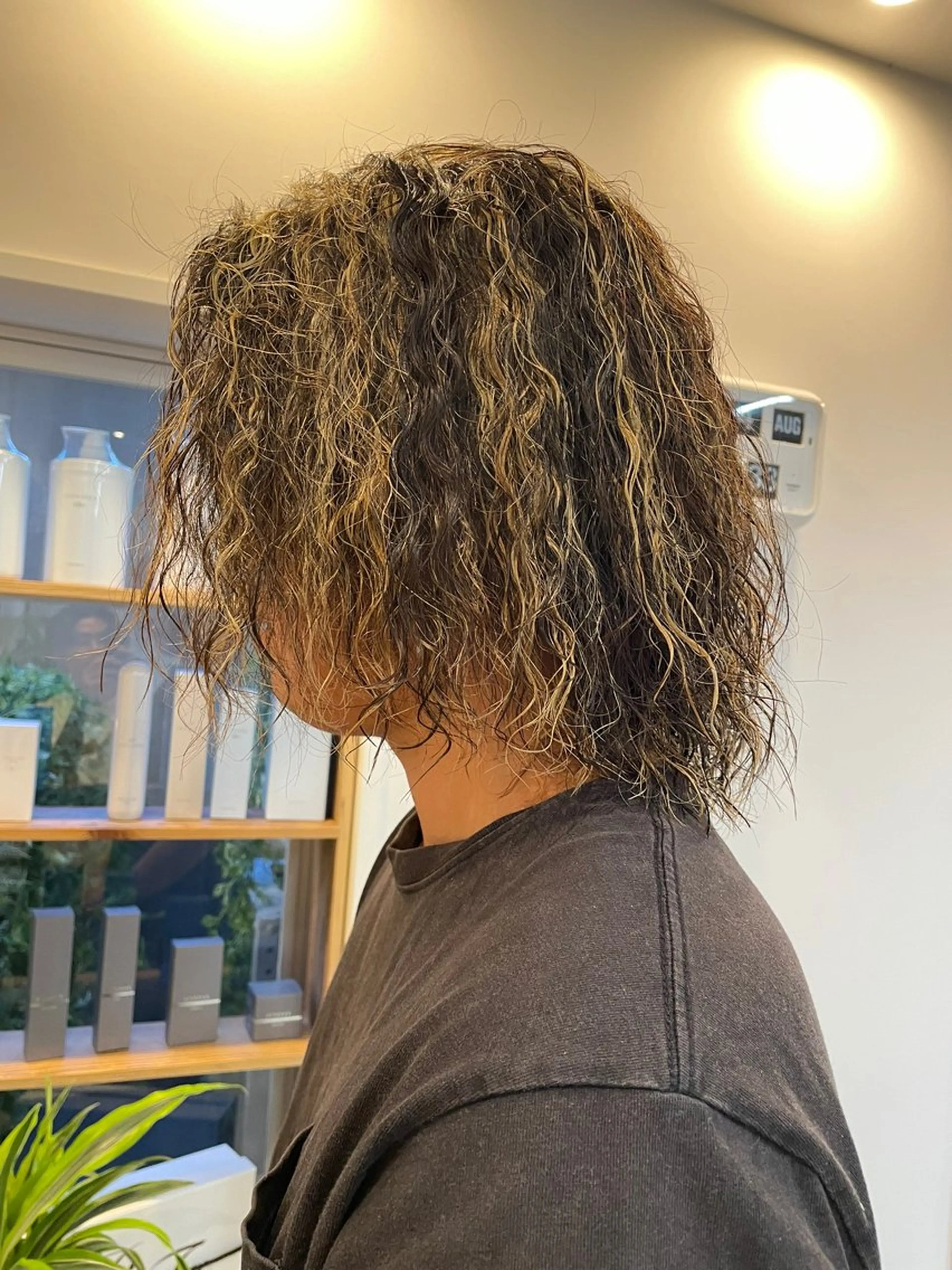 カラー パーマ メンズ メンズメッシュ メッシュ カット ヘアカラー パーマ 飯泉/メンズカラー ツイスパ/メッシュのヘアスタイル