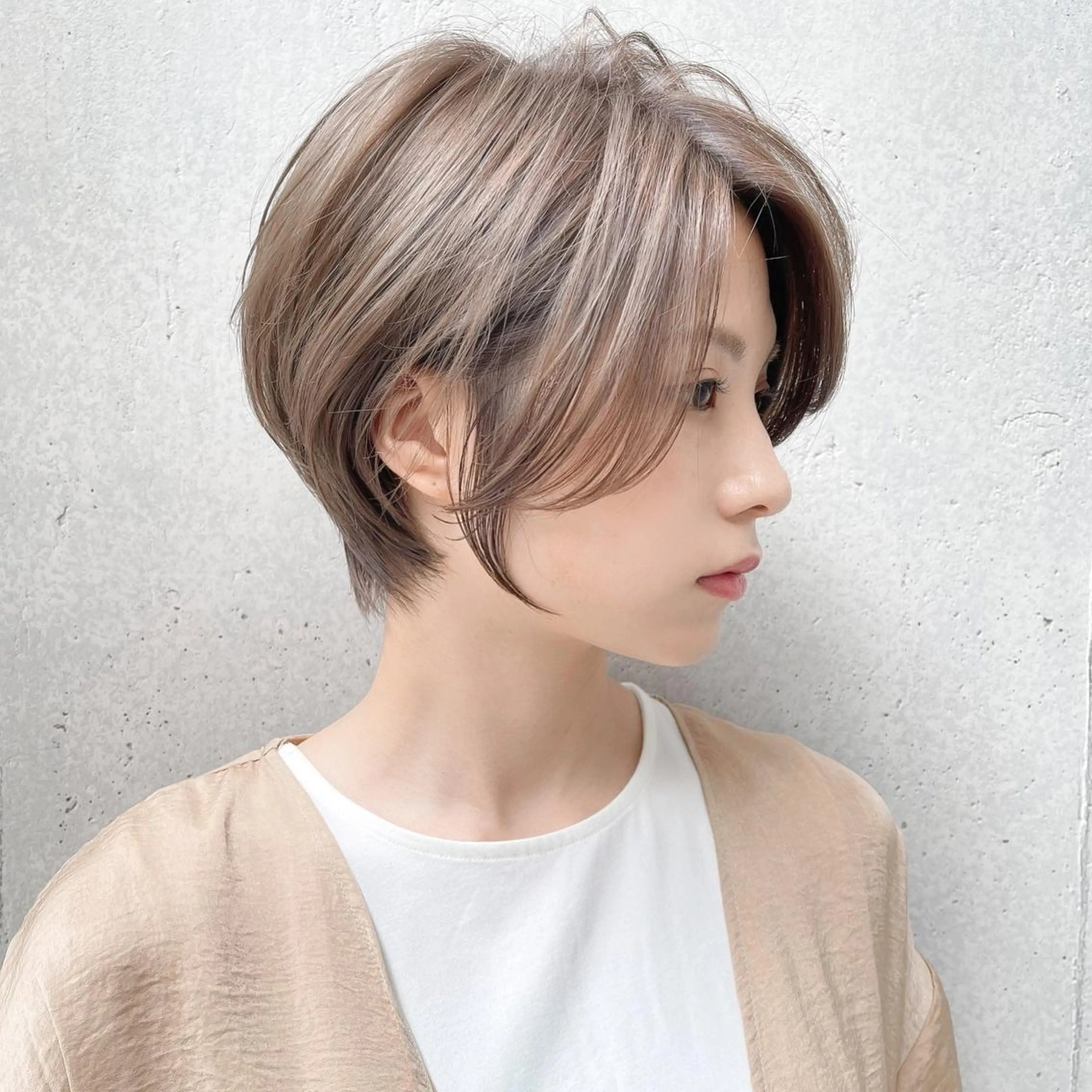 ショート カラー 宮本 聖希のヘアスタイル