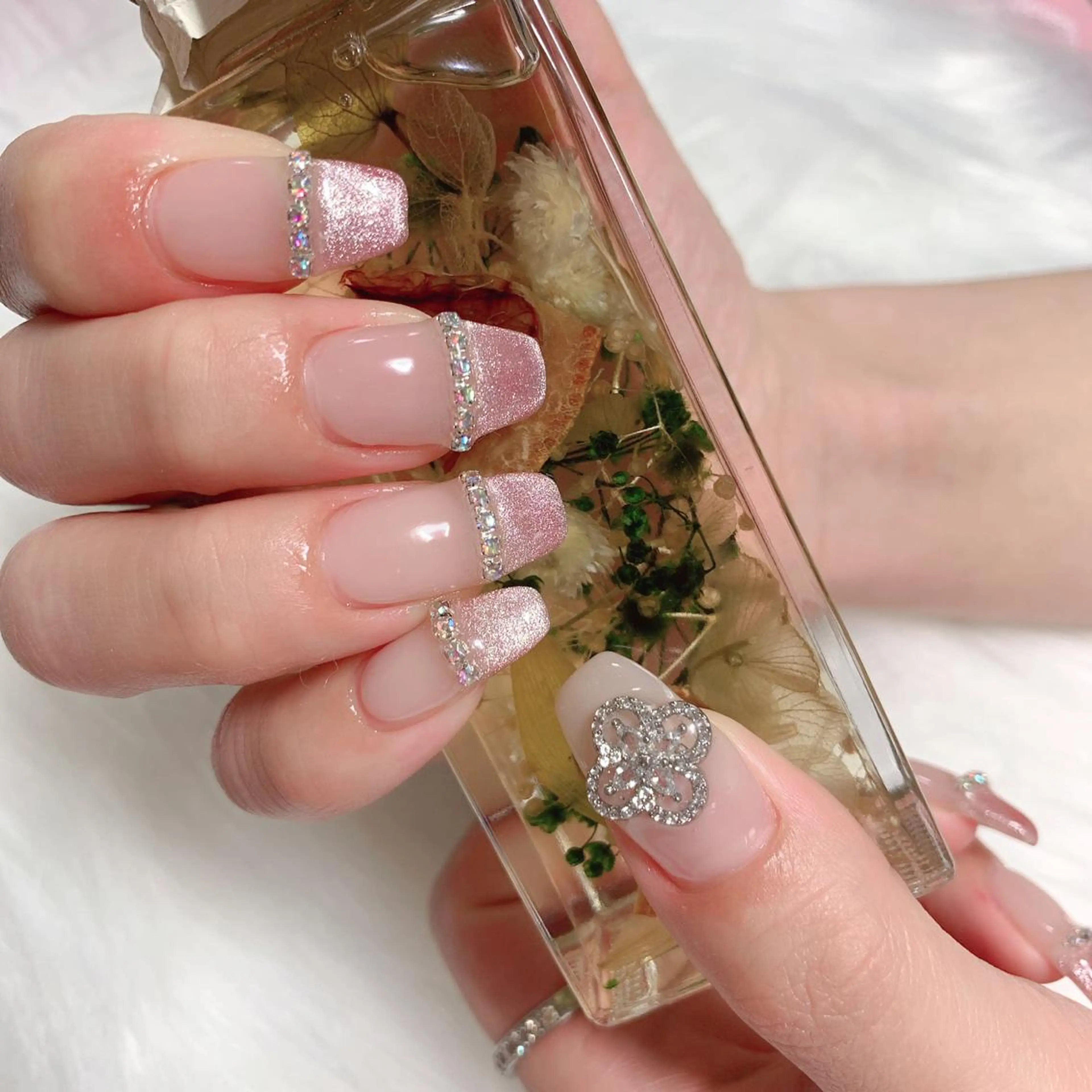 ネイル 💅ネイルハウス🏡 🎀TOMO🎀のネイルデザイン