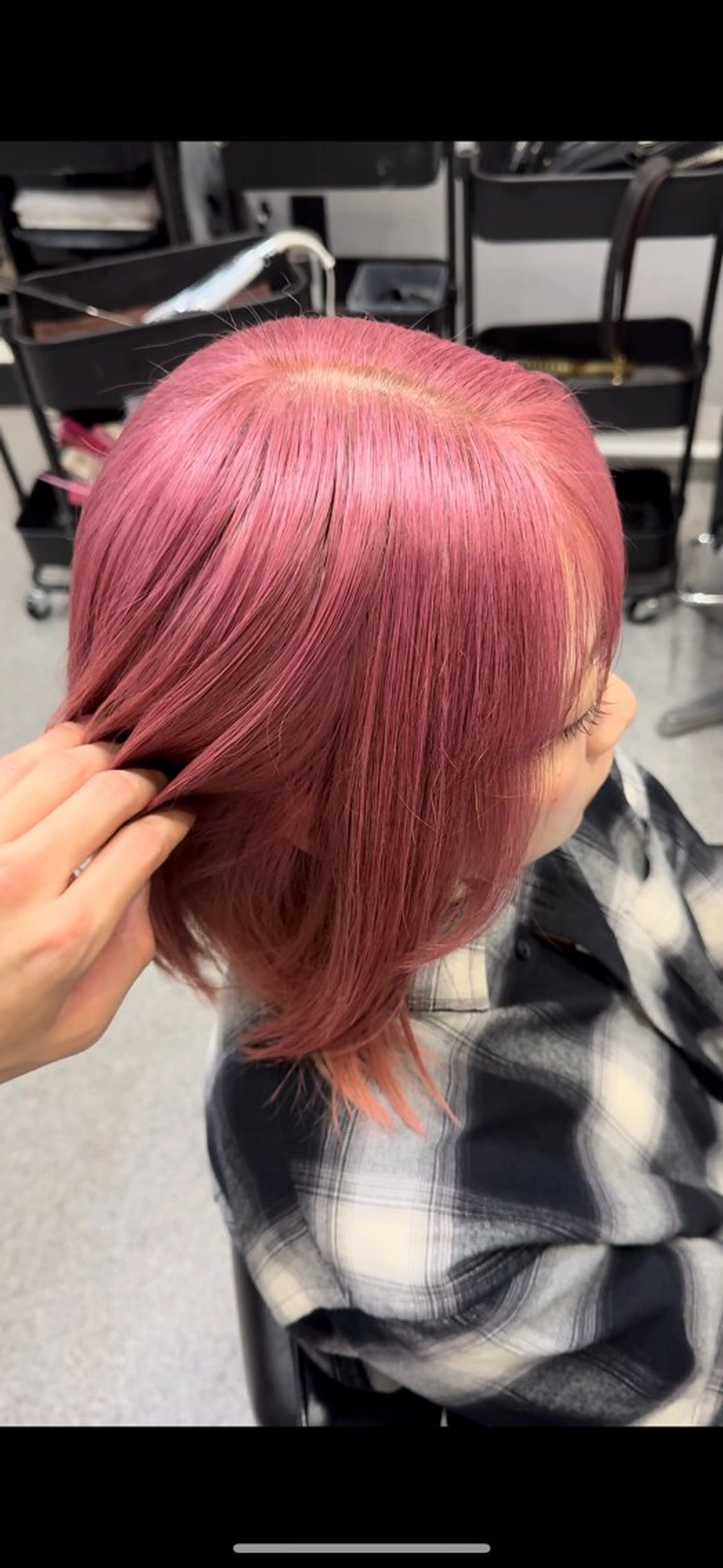 ミディアム 👑ツヤブリーチ特化 👑おうた👑のヘアスタイル