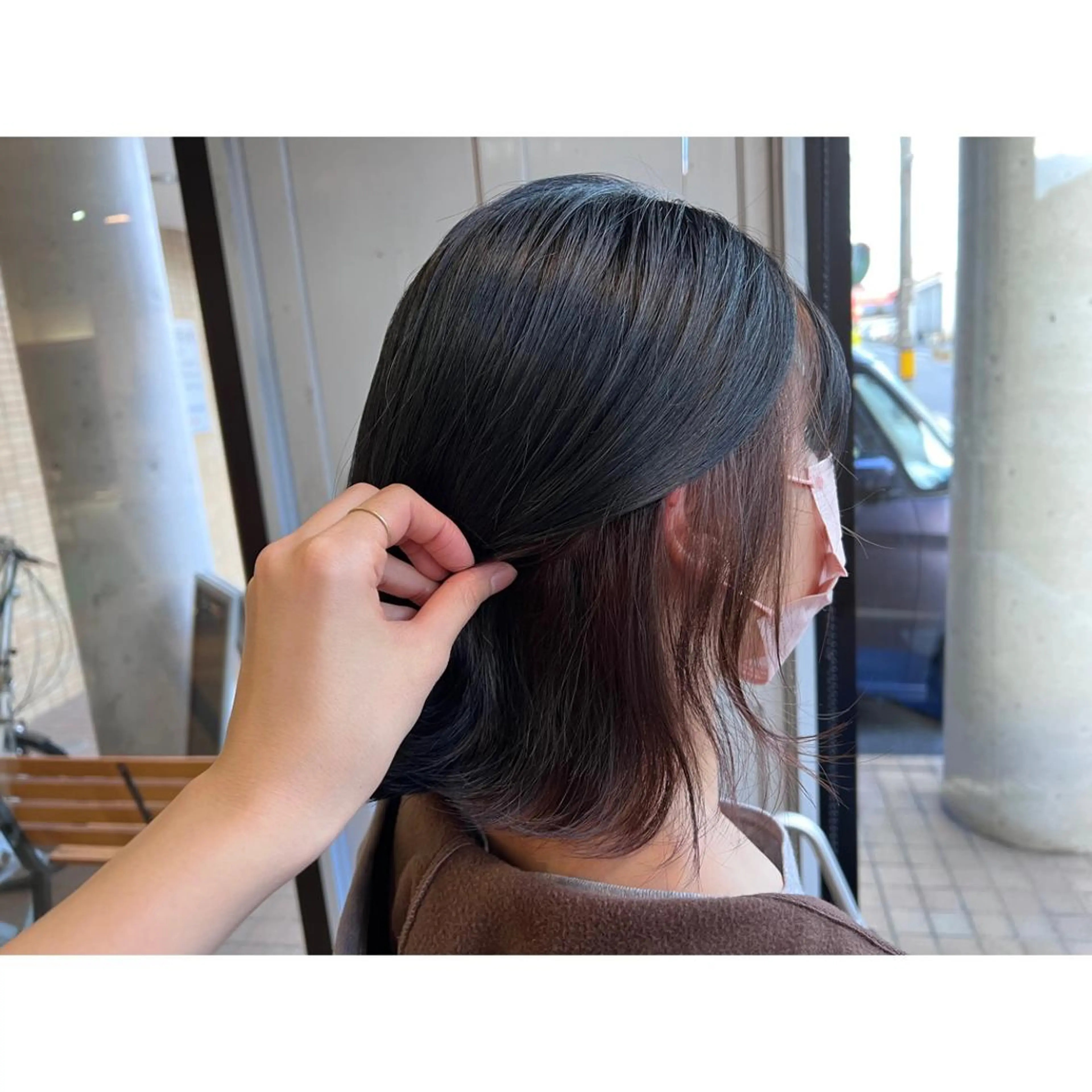 ミディアム カラー ブリーチ インナーカラー ヘアカラー トリートメント ツキダテ ユイのヘアスタイル