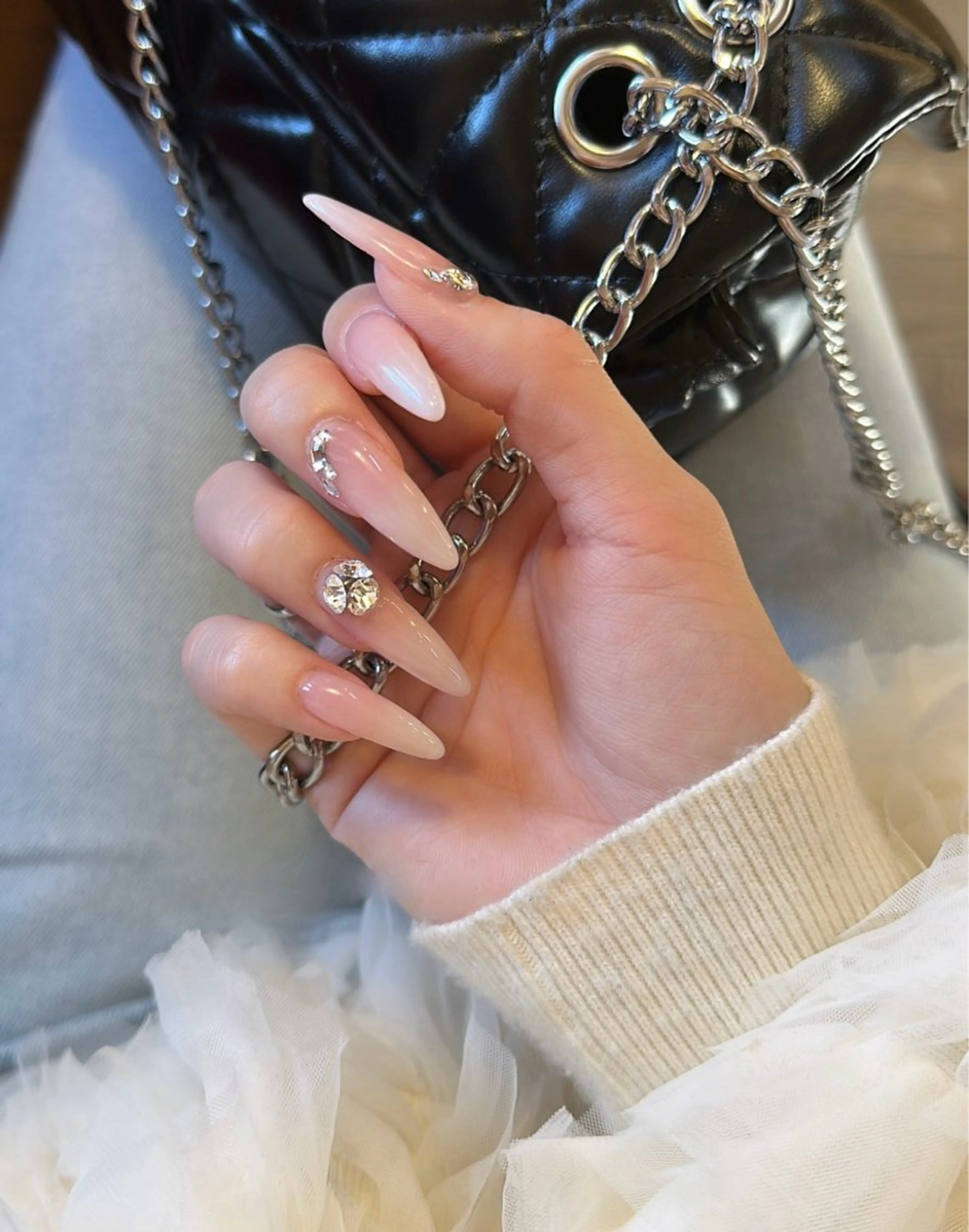 ネイル ロングネイル ワンホンネイル ハンドネイル 鶴田୨ৎmaison de NALIのネイルデザイン