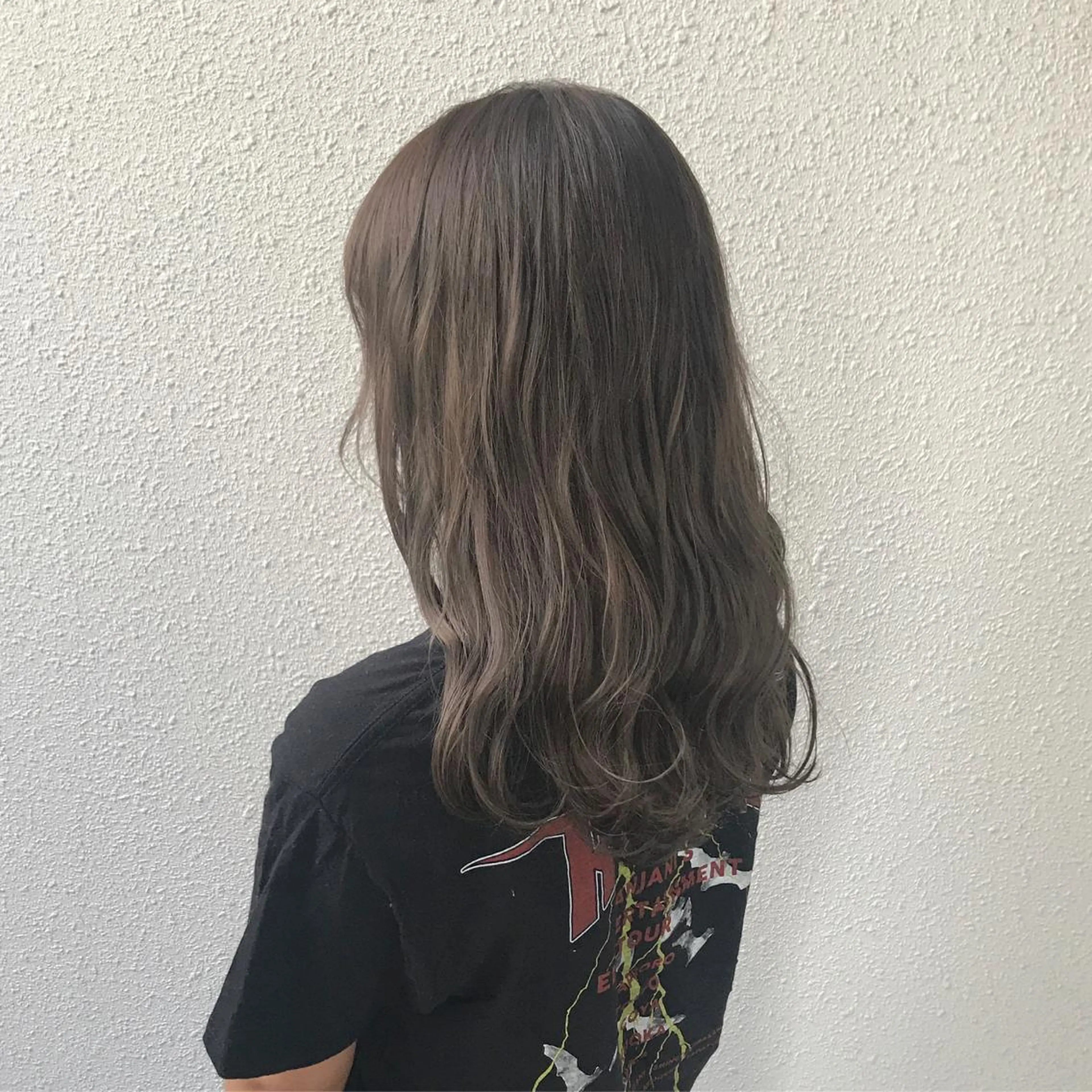 セミロング カラー ダブルカラー パープルカラー インナーカラー/天神 ブリーチ/吉田のヘアスタイル