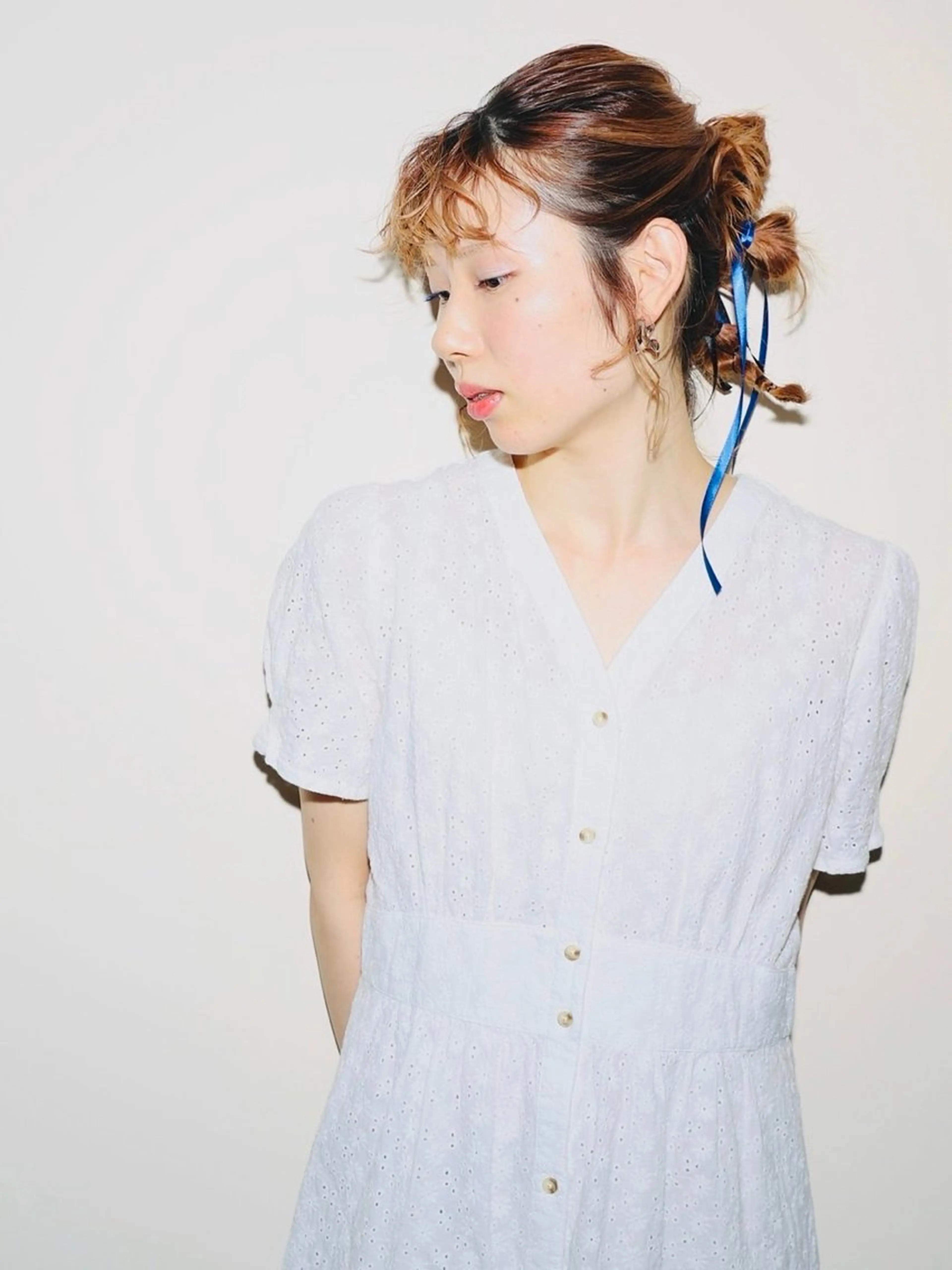 ミディアム 加藤 瑠彩のヘアスタイル