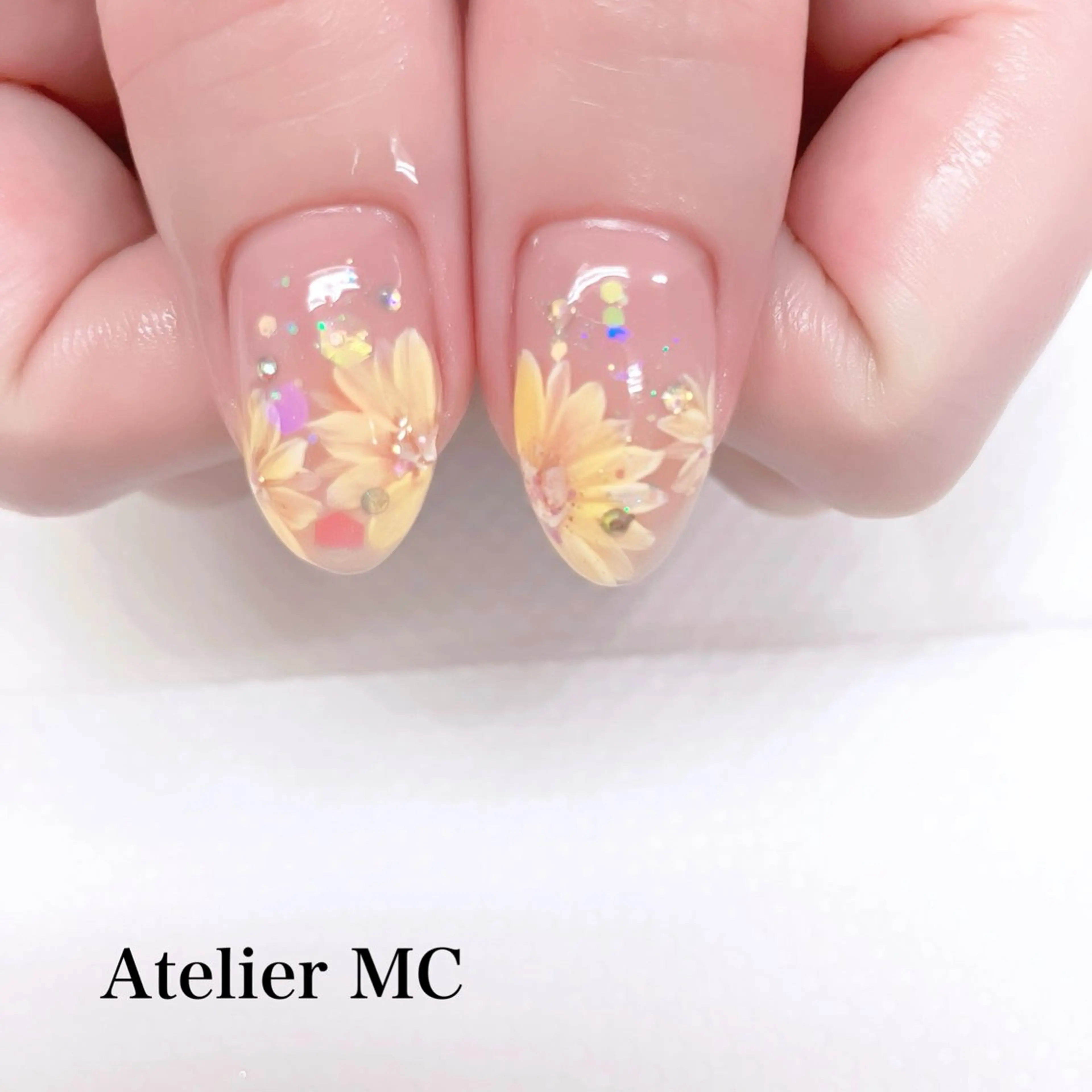 ネイル アトリエ エムシー 【新富町・東銀座】のネイルデザイン