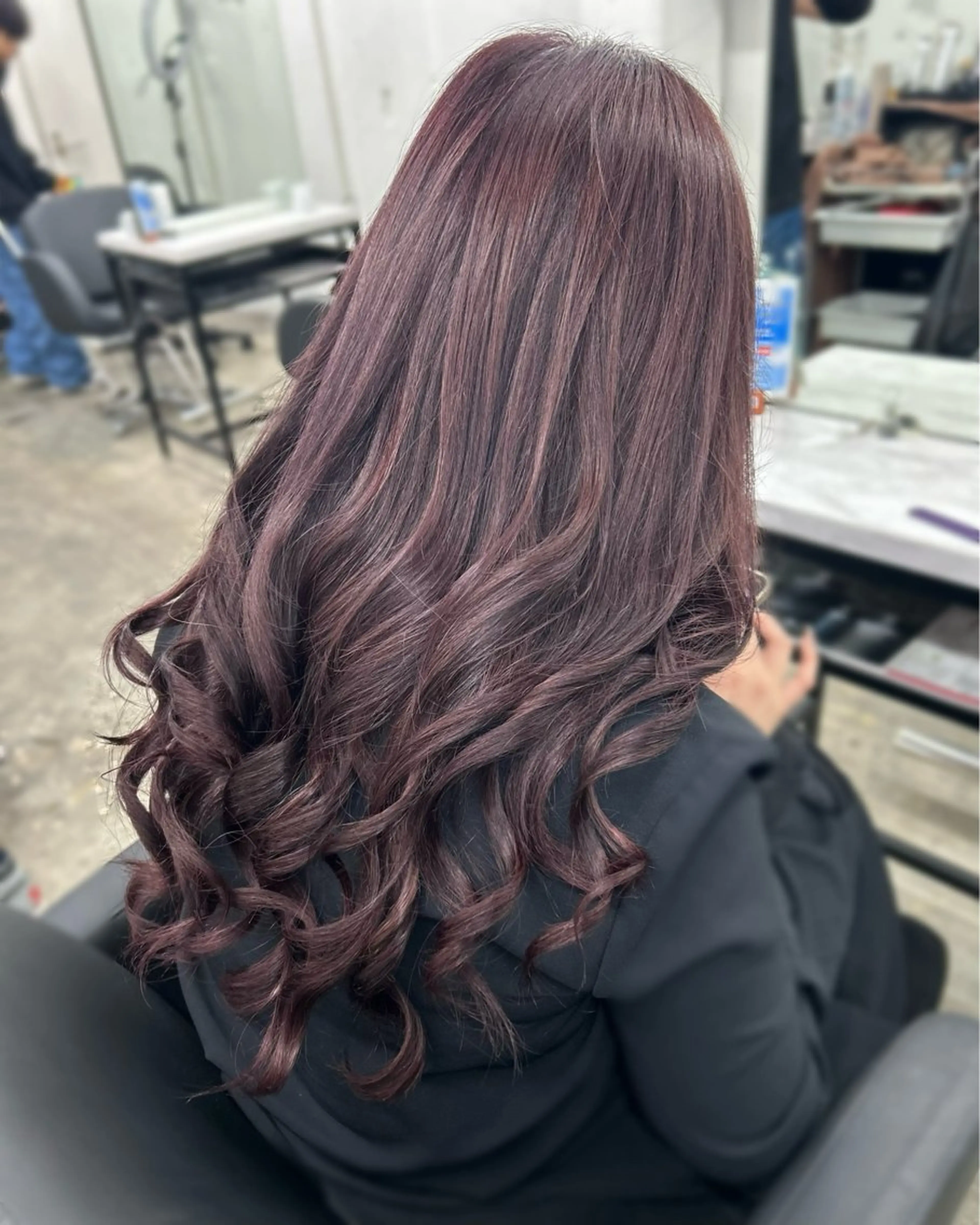 ミディアム カラー シールエクステ ダブルカラー ハイライトカラー ピンクカラー パープルカラー シールエクステの女神 🍑Momo🍑のヘアスタイル