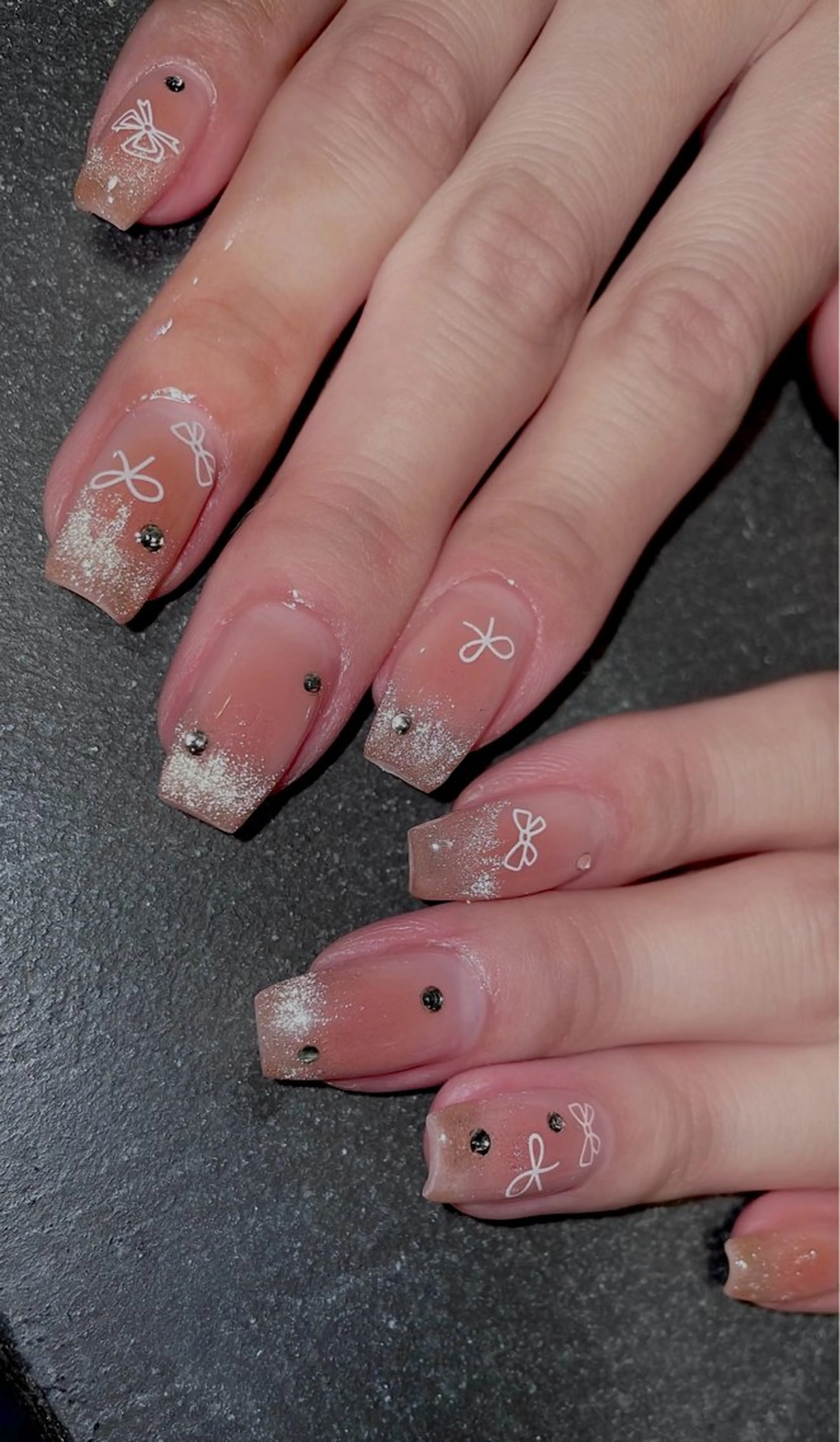 ネイル Spiky とうげ ふうかのネイルデザイン