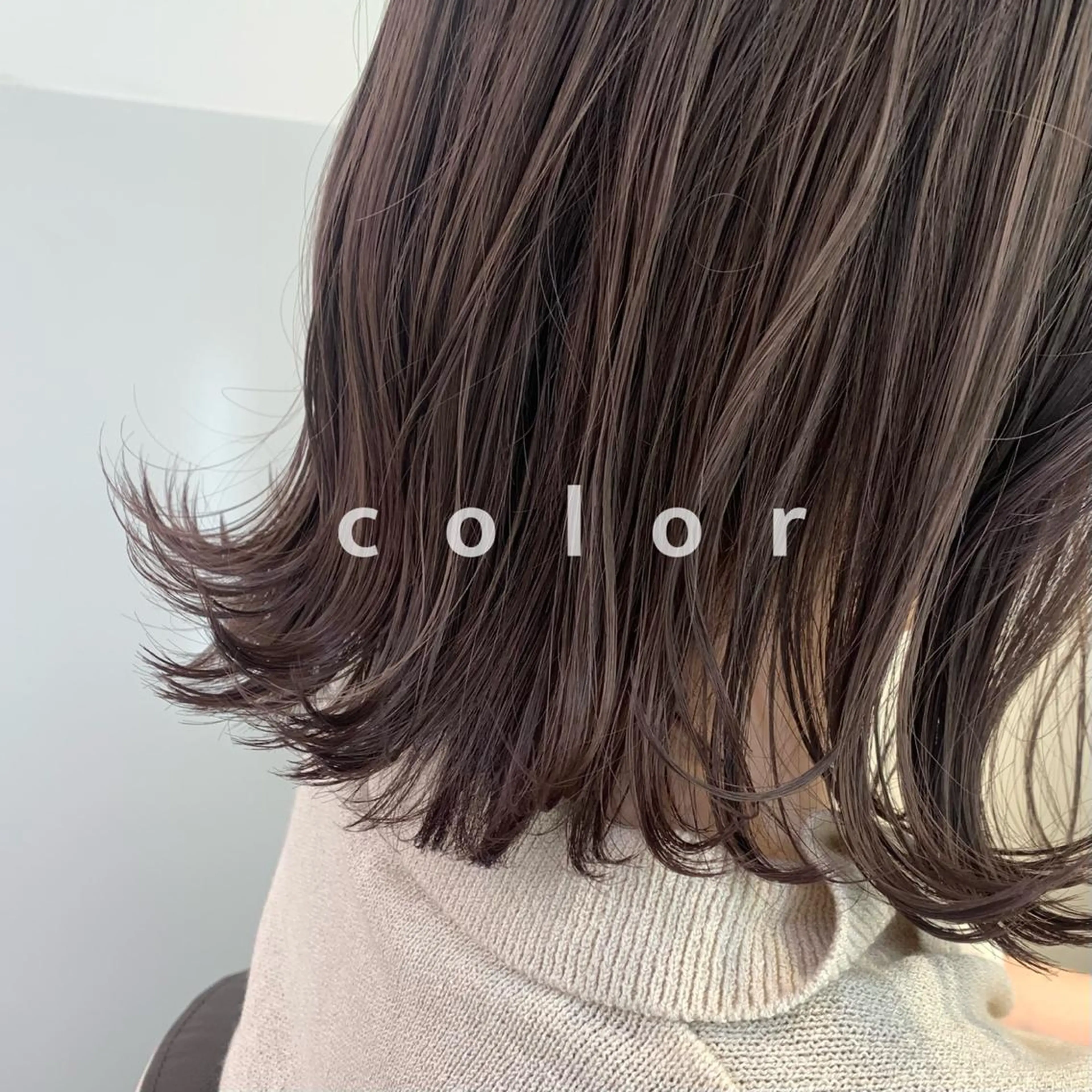 ミディアム カラー RINA🧤 デザインとボブのヘアスタイル