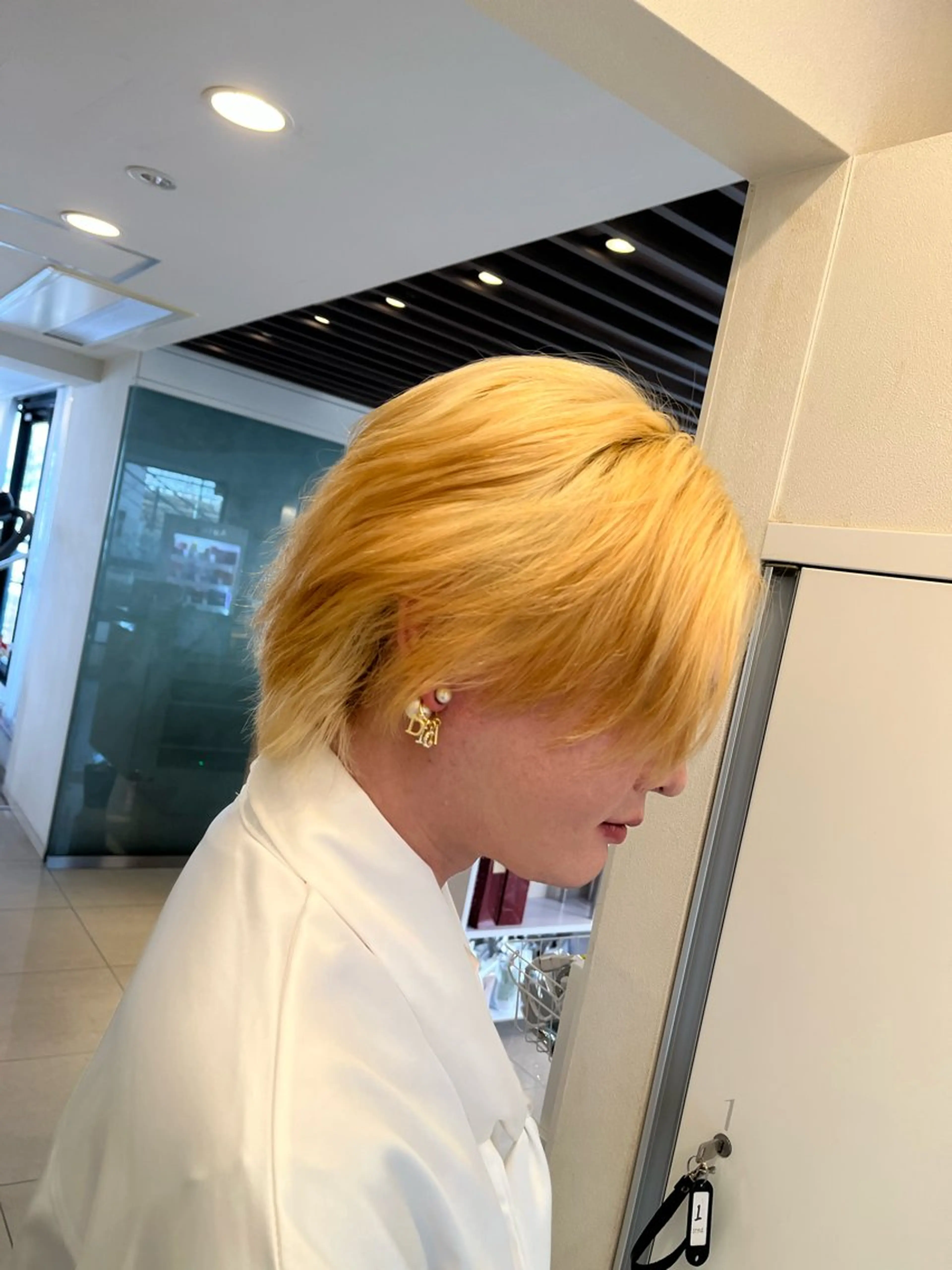 カラー 🟣タマコシトム 🟣のヘアスタイル