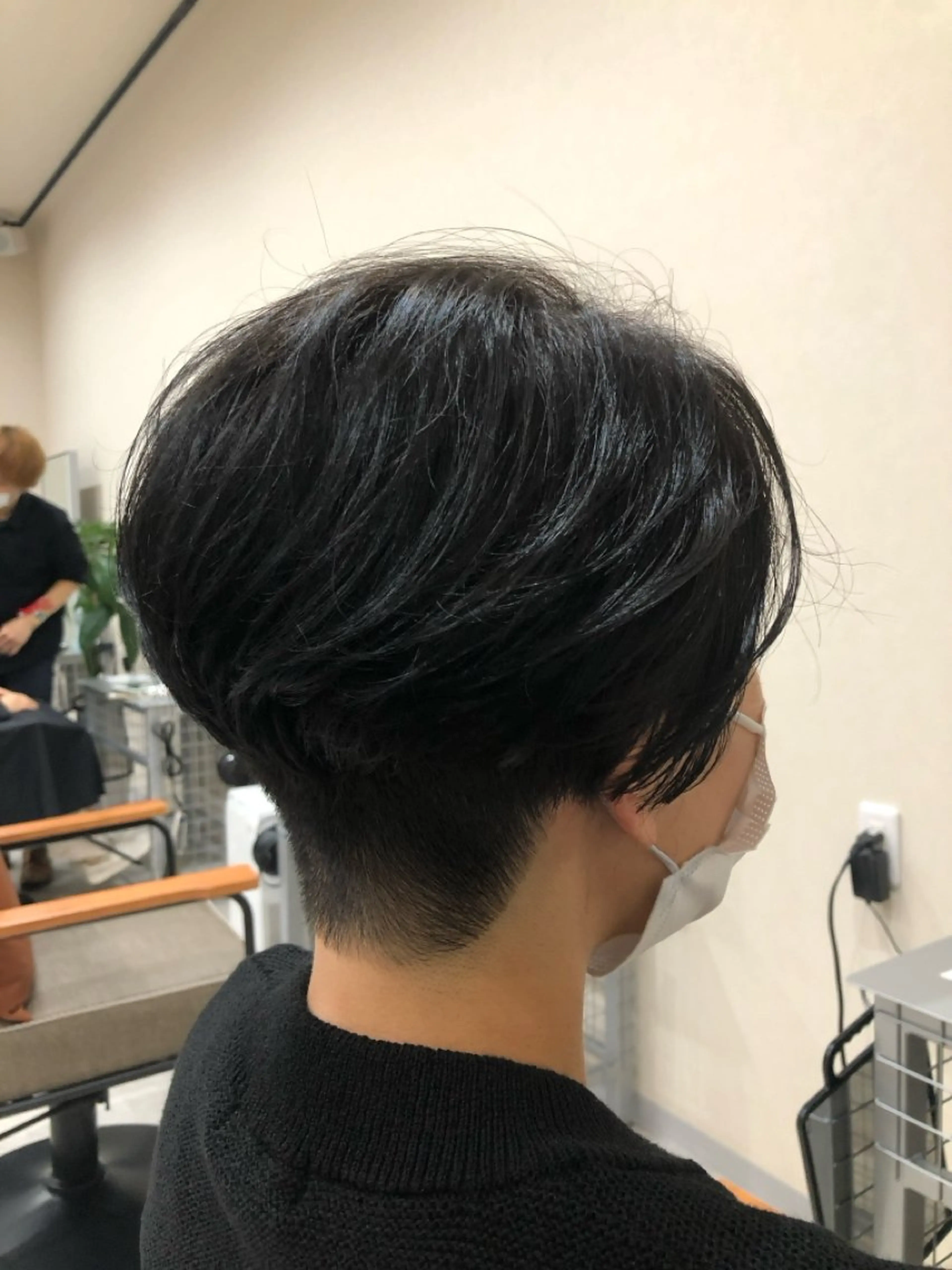 ショート カラー 佐々木 政徳のヘアスタイル