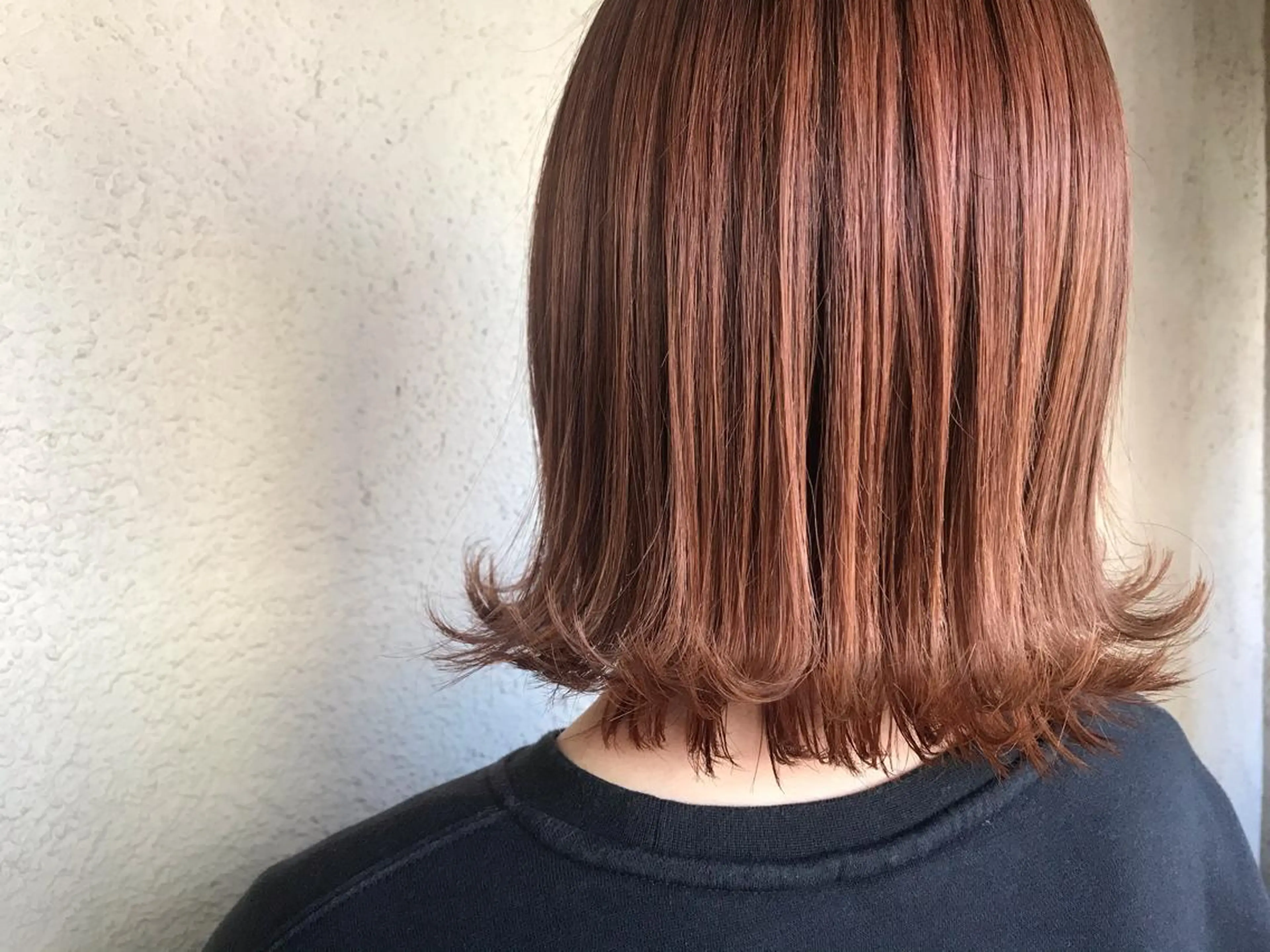 ミディアム カラー オレンジ 磧本 祐里恵のヘアスタイル