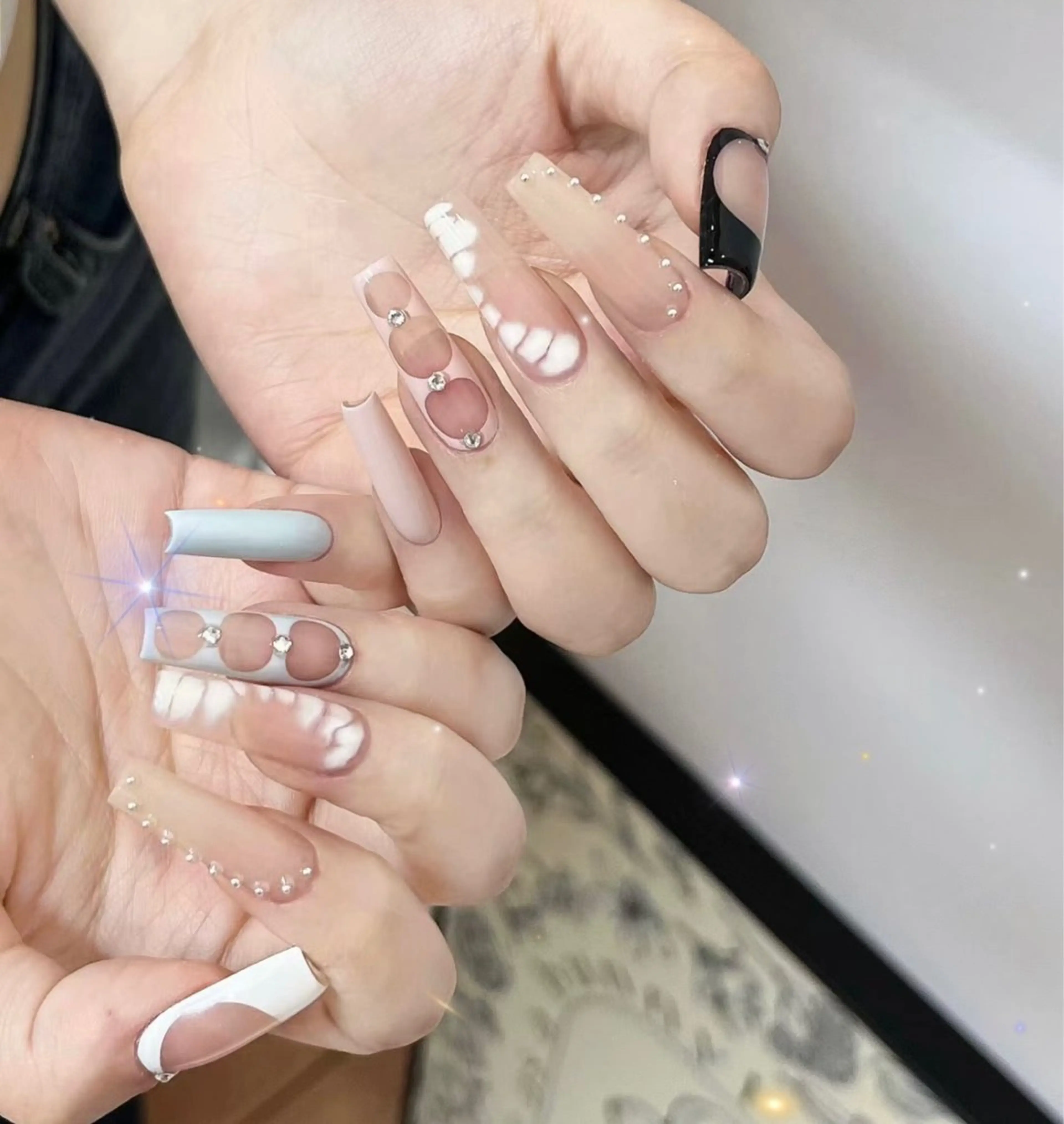 ネイル ハンドネイル 🍑 momo_nailのネイルデザイン