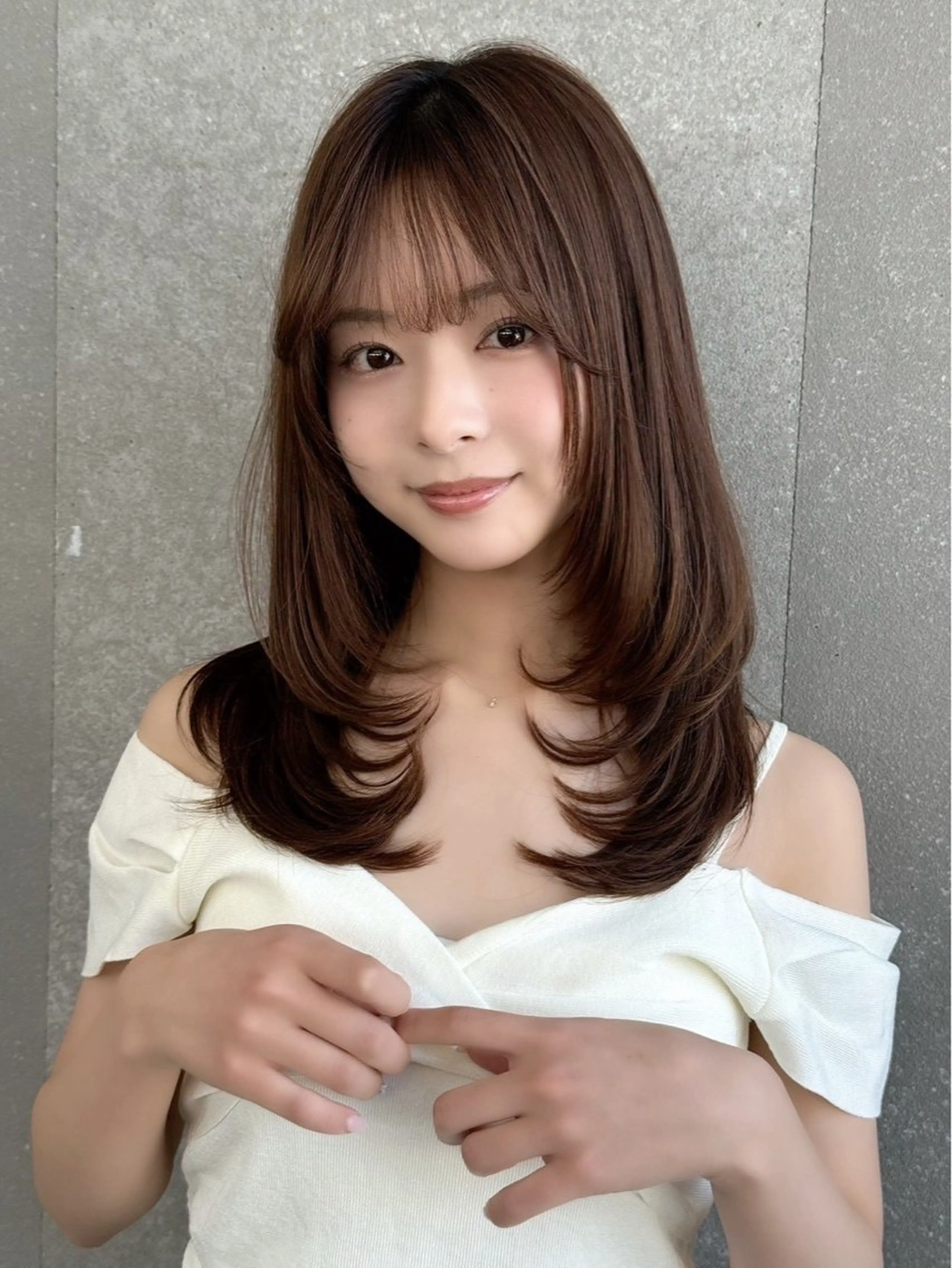 ミディアム カット ヘアカラー トリートメント ai / Lond idealのヘアスタイル