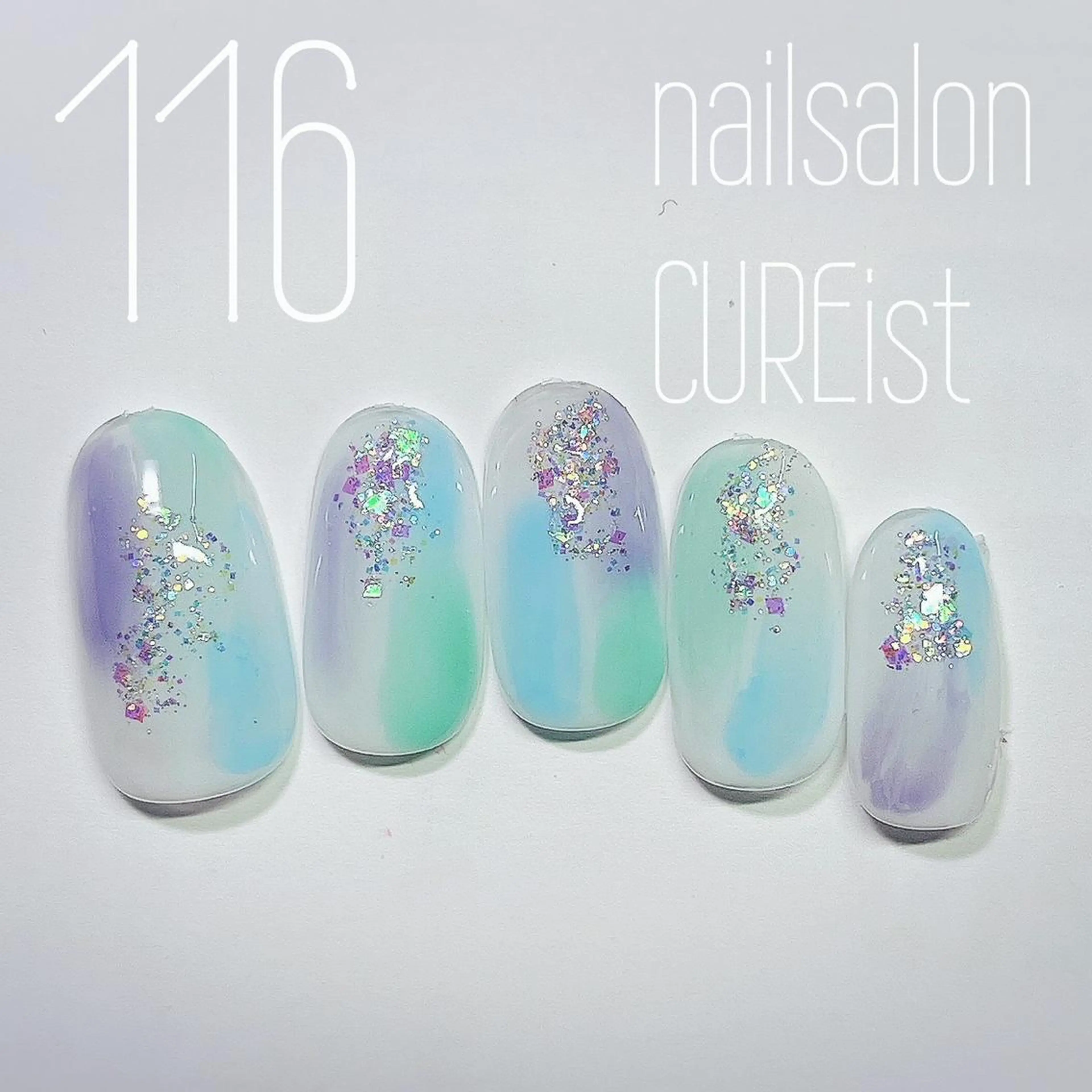 ネイル 夏ネイル ネイルサロンキュアイスト所属・キュアイスト アコパラジェル調布のネイルデザイン