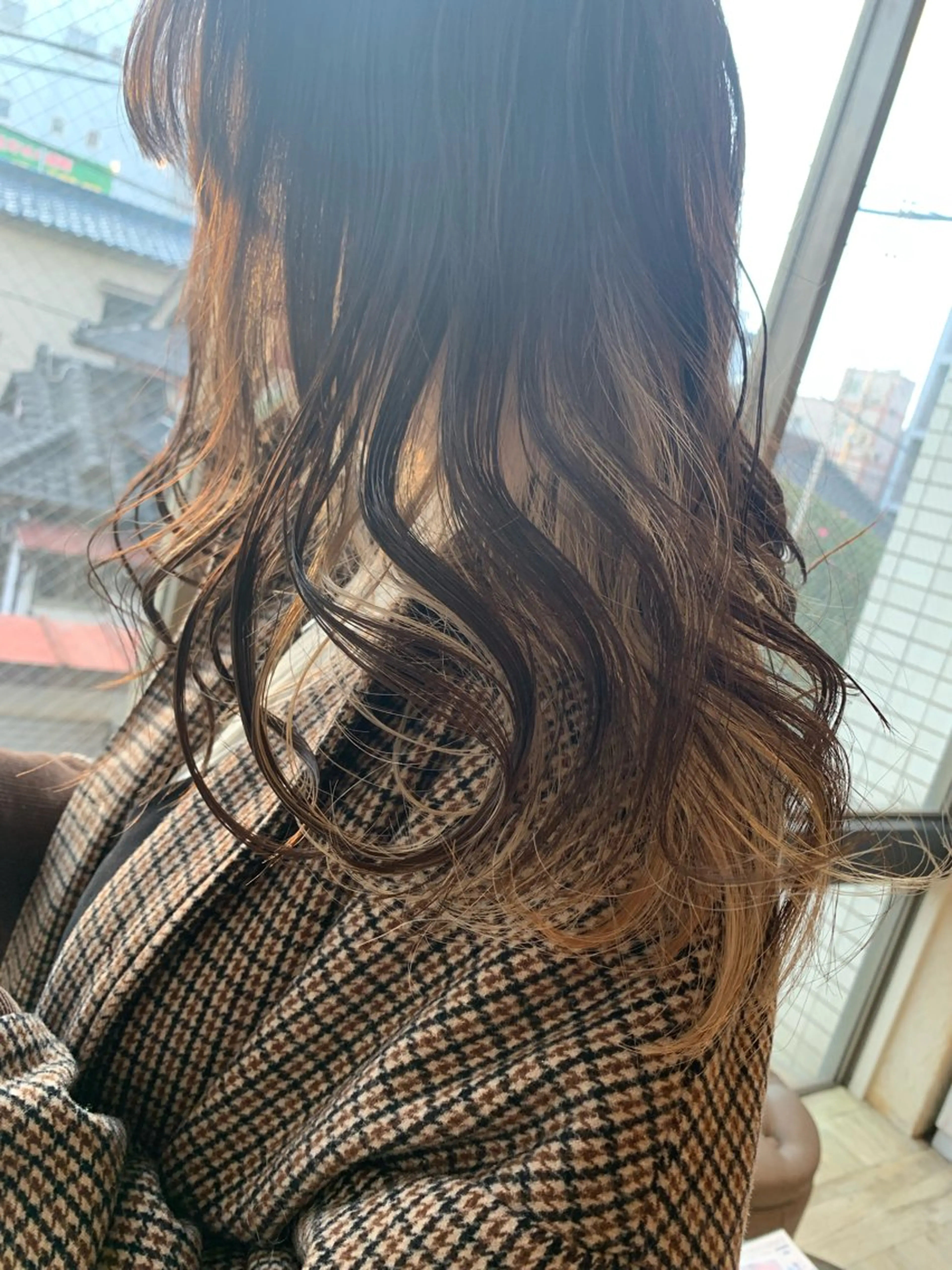 セミロング カラー 西村 弘輝 パーマ/艶髪カラーのヘアスタイル