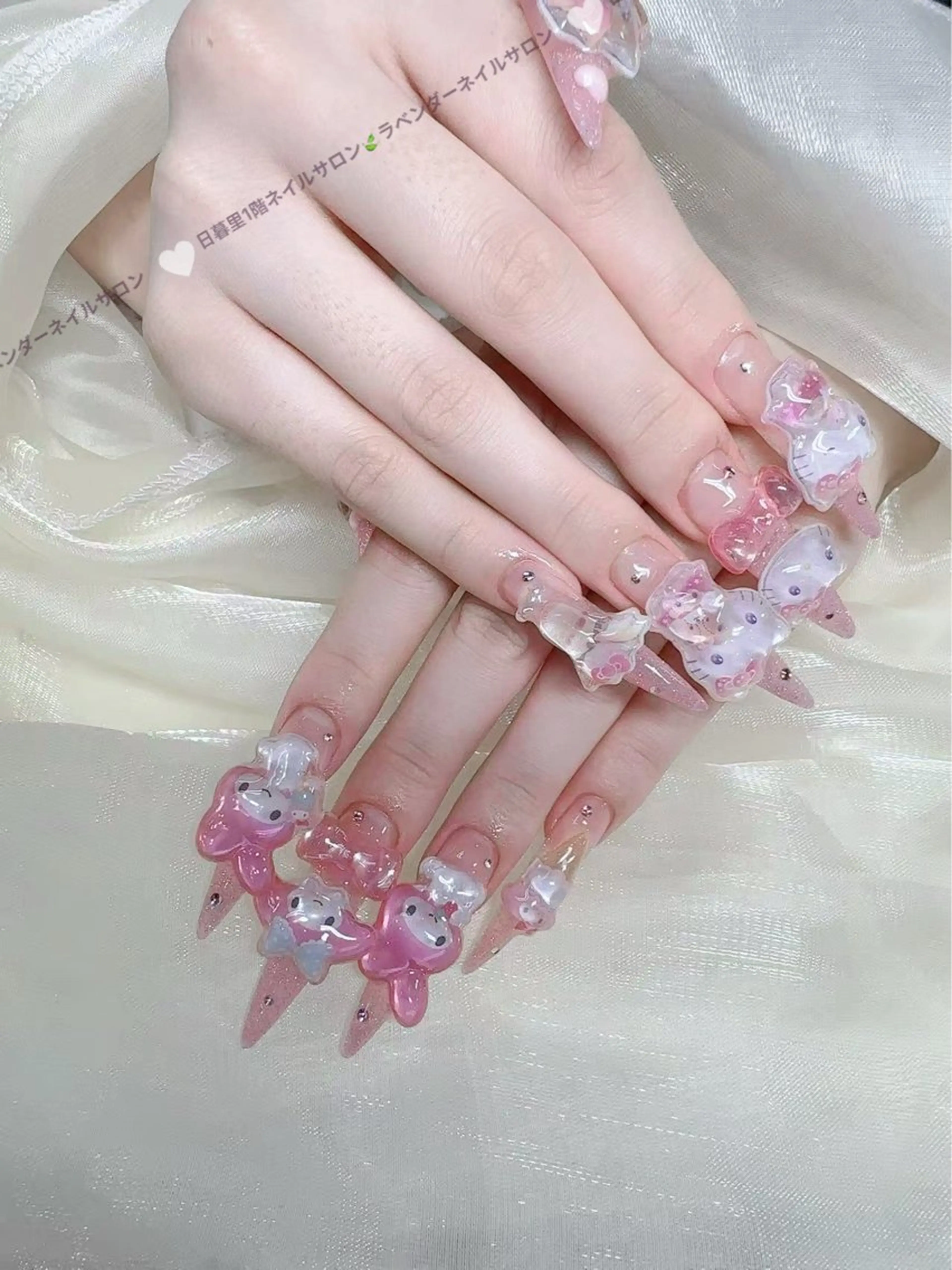 ネイル フラワーネイル キラキラネイル 持ち込み リボン ストーンネイル ハンドネイル ラベンダー💖日暮里 ルル💖ネイルのネイルデザイン