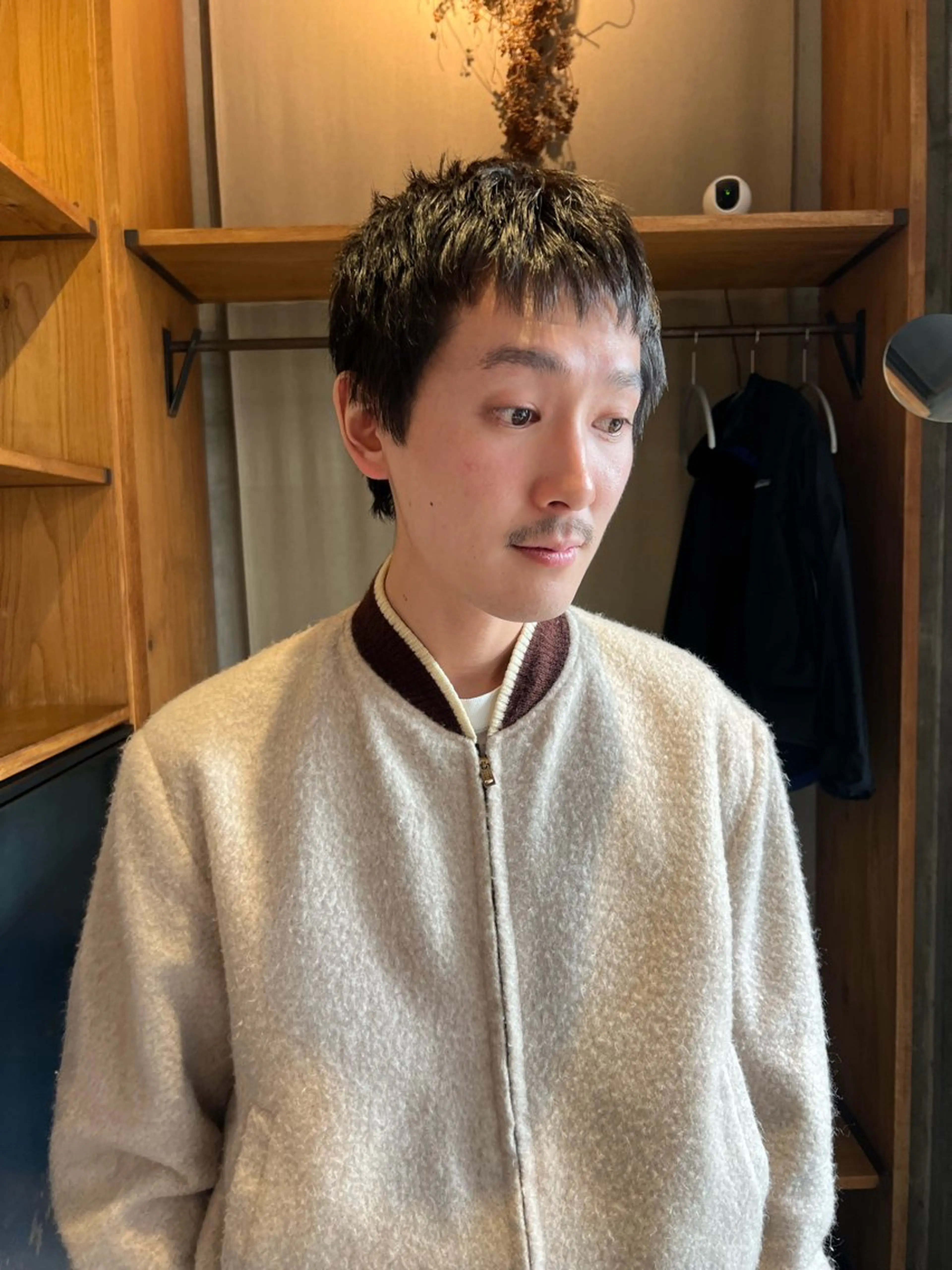 ショート カット 加藤木麻彩 NEROのヘアスタイル