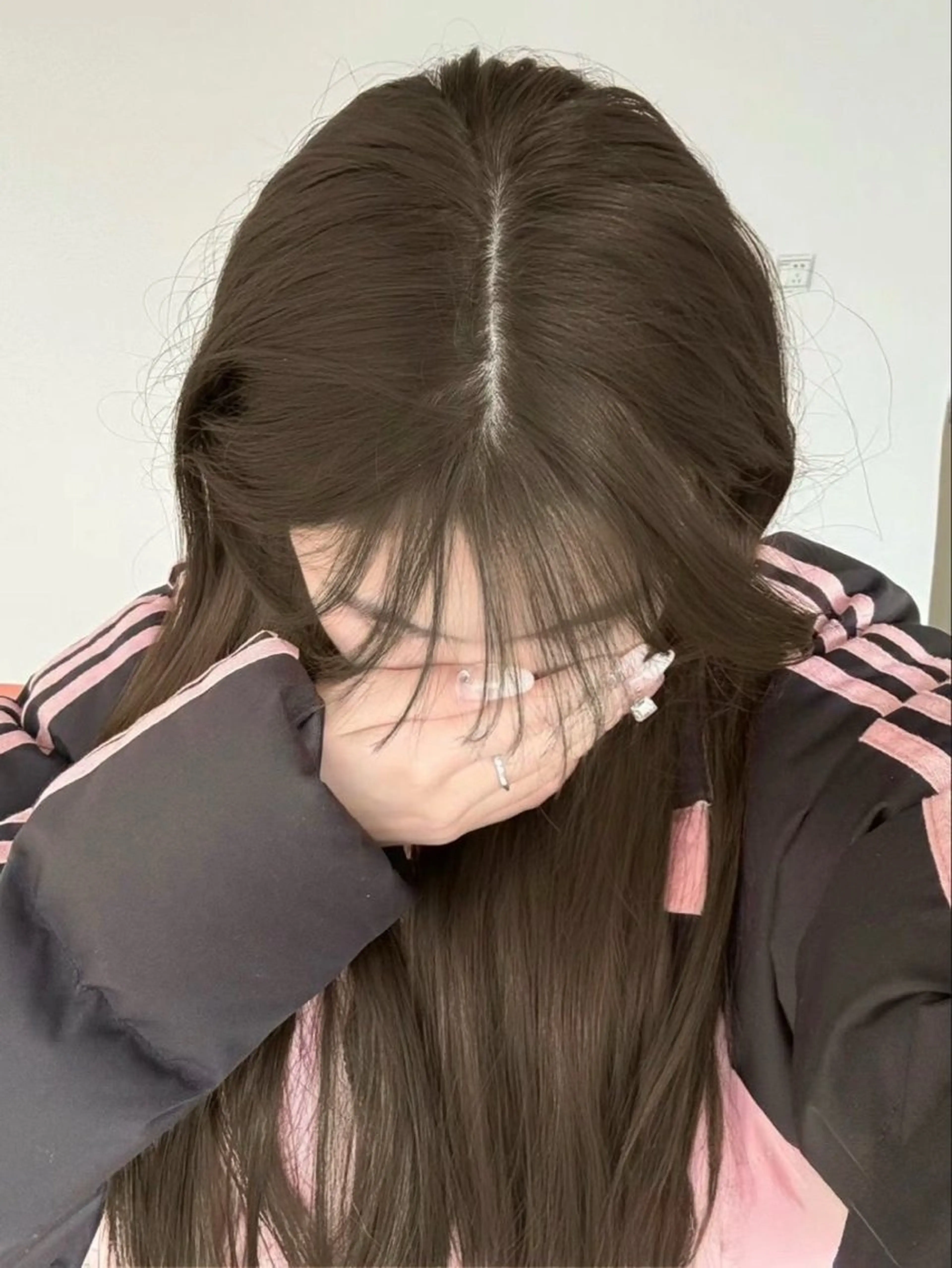 ロング ヘアカラー ブリーチなし ミルクティー齋藤晴のヘアスタイル