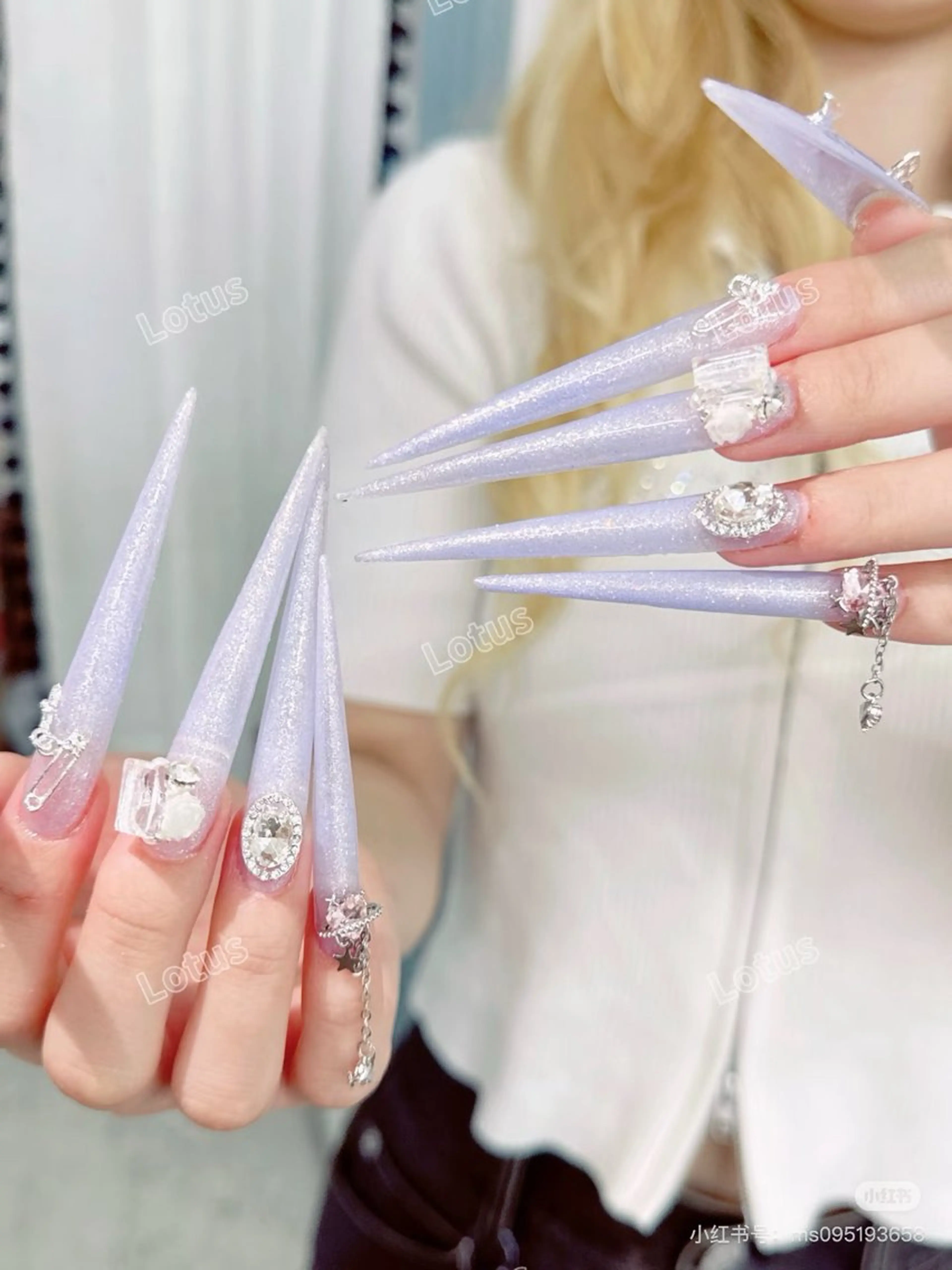 ネイル チョウ チョウのネイルデザイン