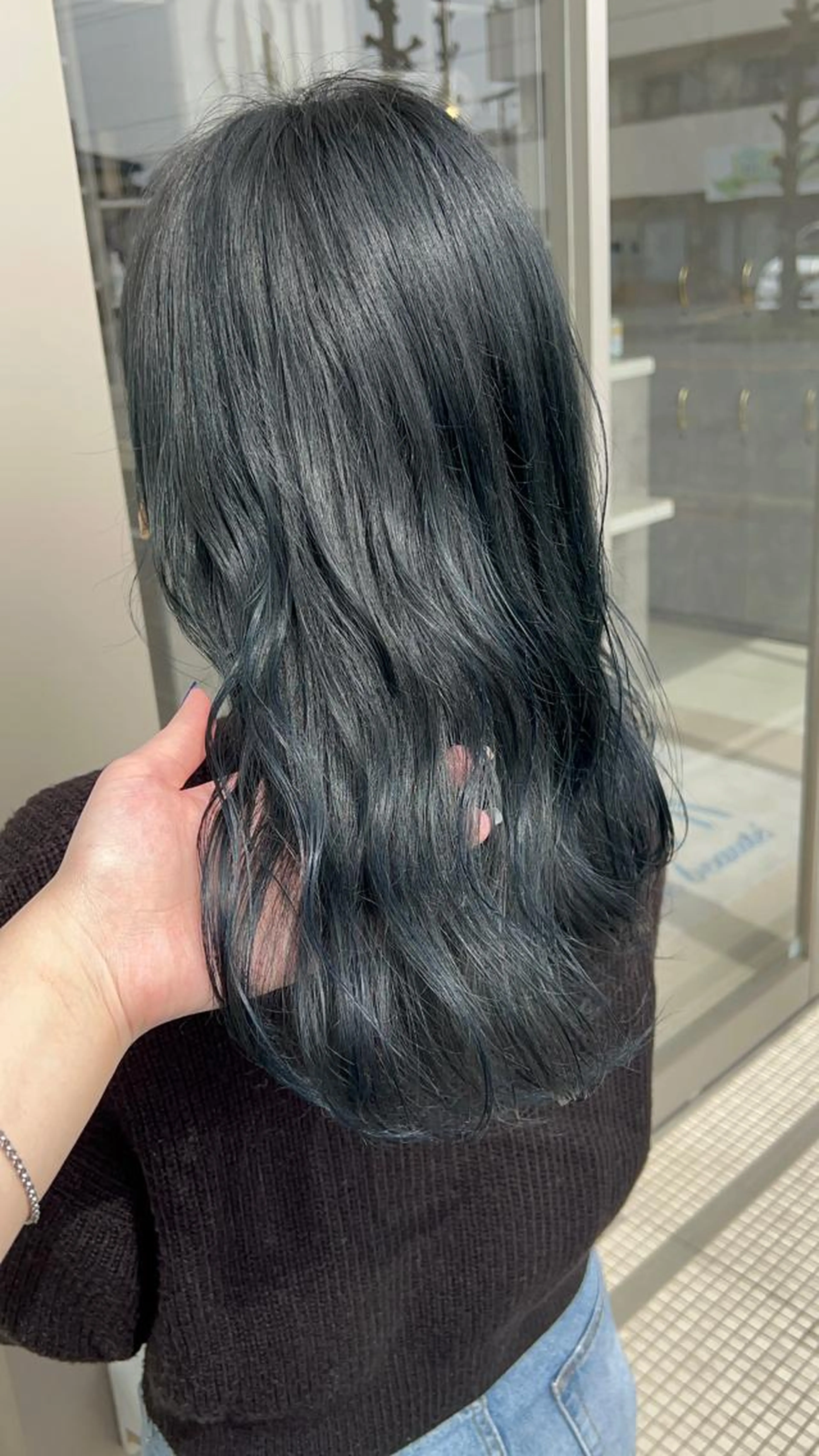 寒色系カラー ＋ トリートメント🍀の写真