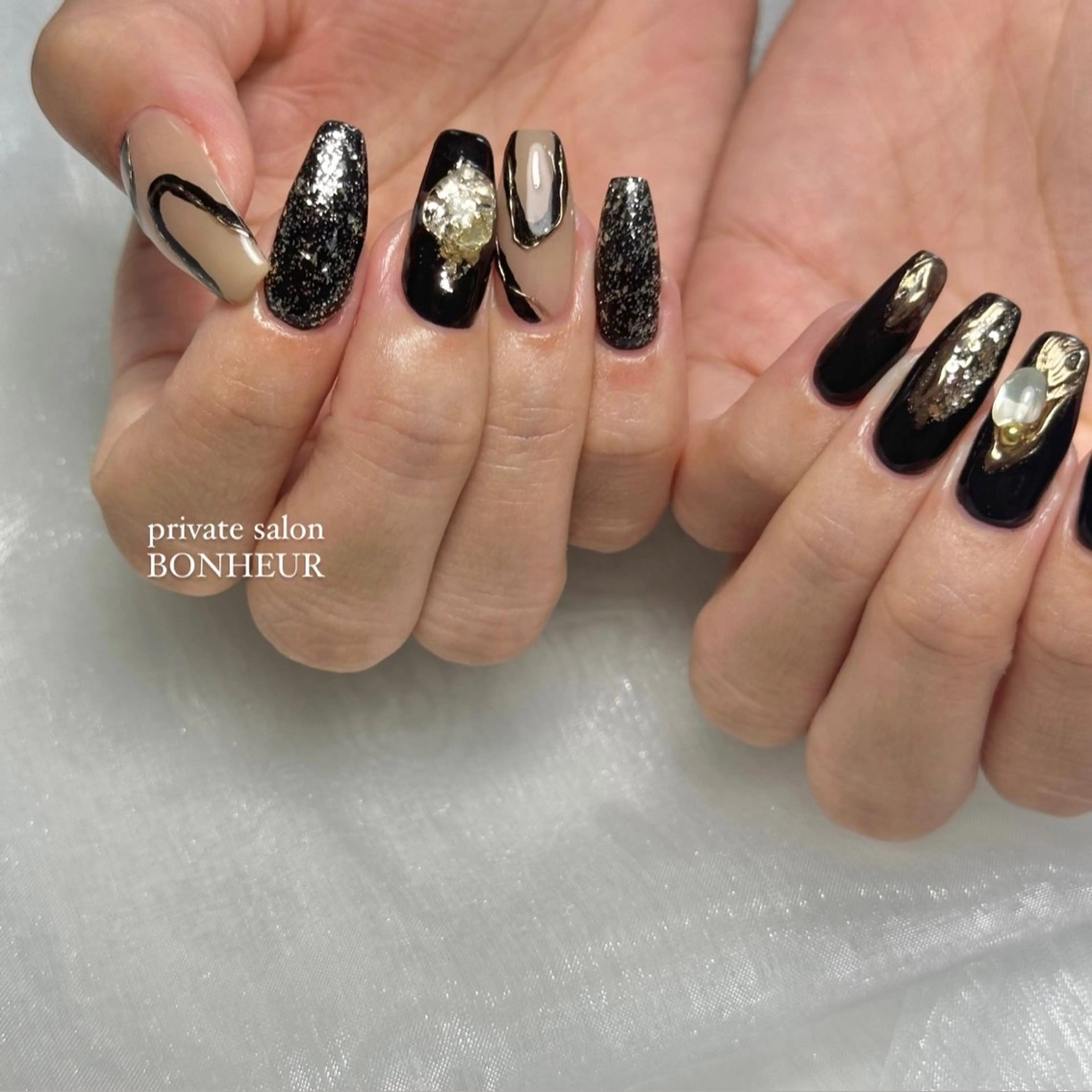 ネイル ハンドネイル BONHEUR Annaのネイルデザイン