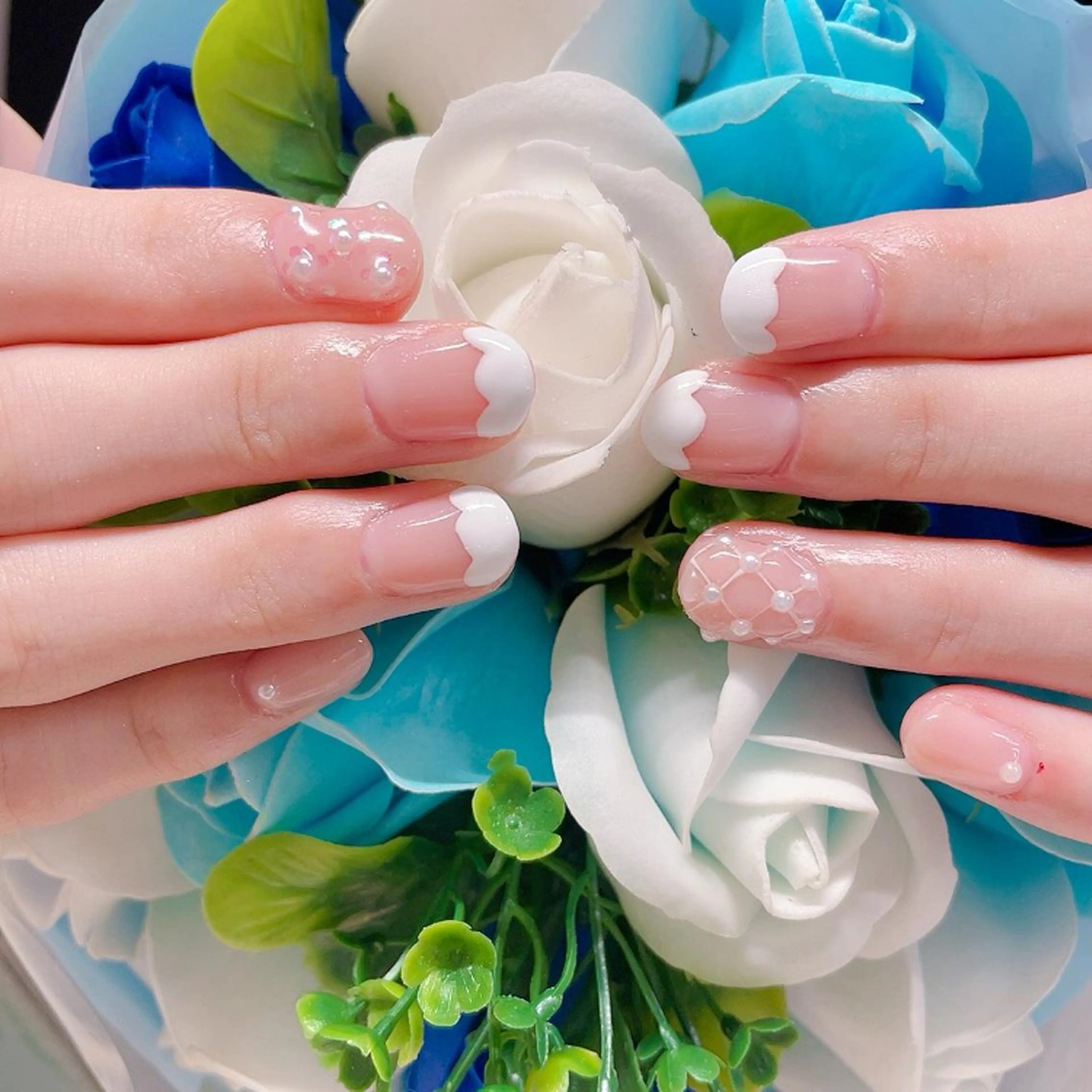 ネイル 持ち込み 奥園 良恵のネイルデザイン