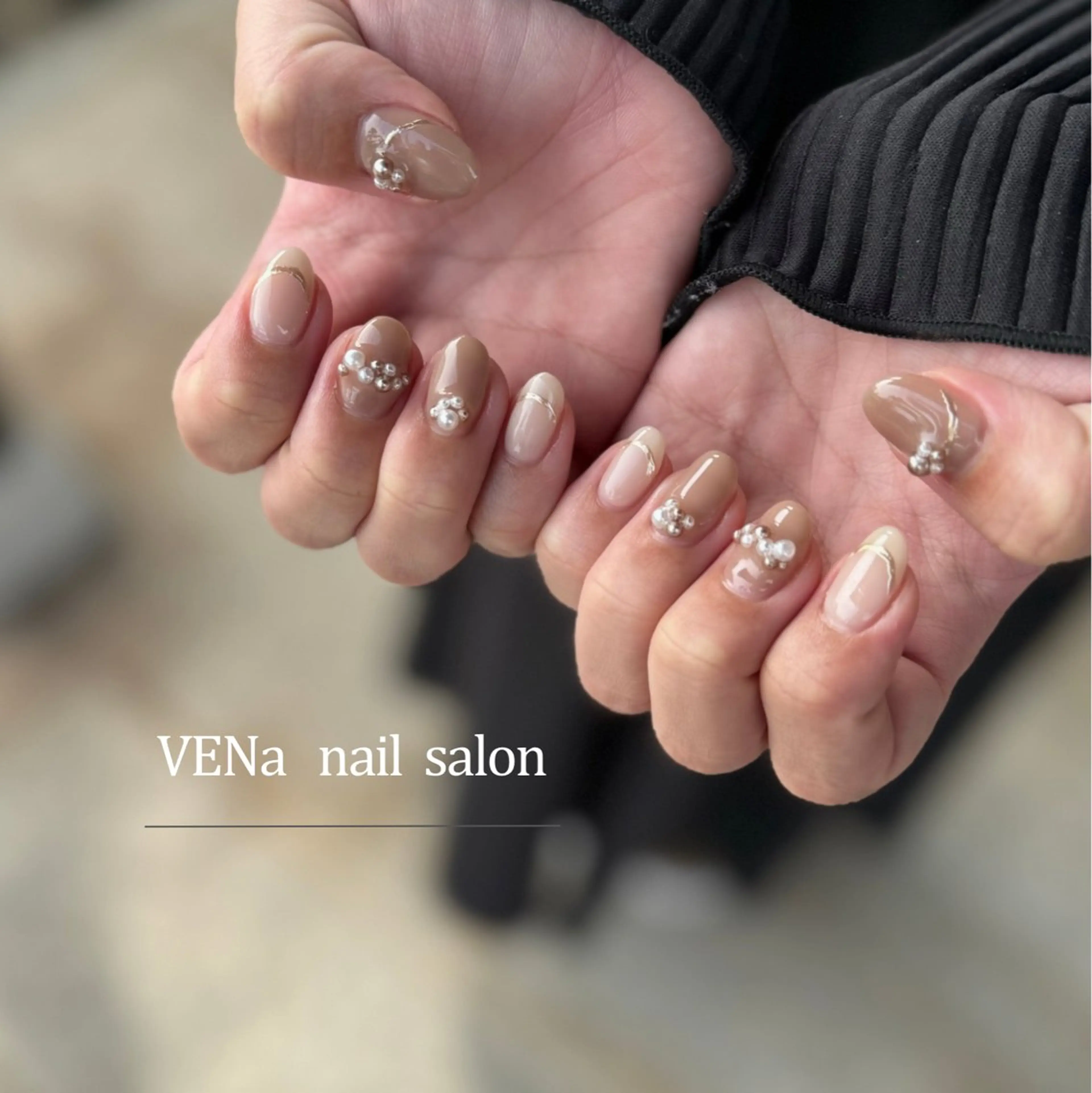 ネイル オーロラネイル フラッシュネイル フットネイル フレンチネイル 氷ネイル・うるうるネイル VENa eye＆ nail salonのネイルデザイン