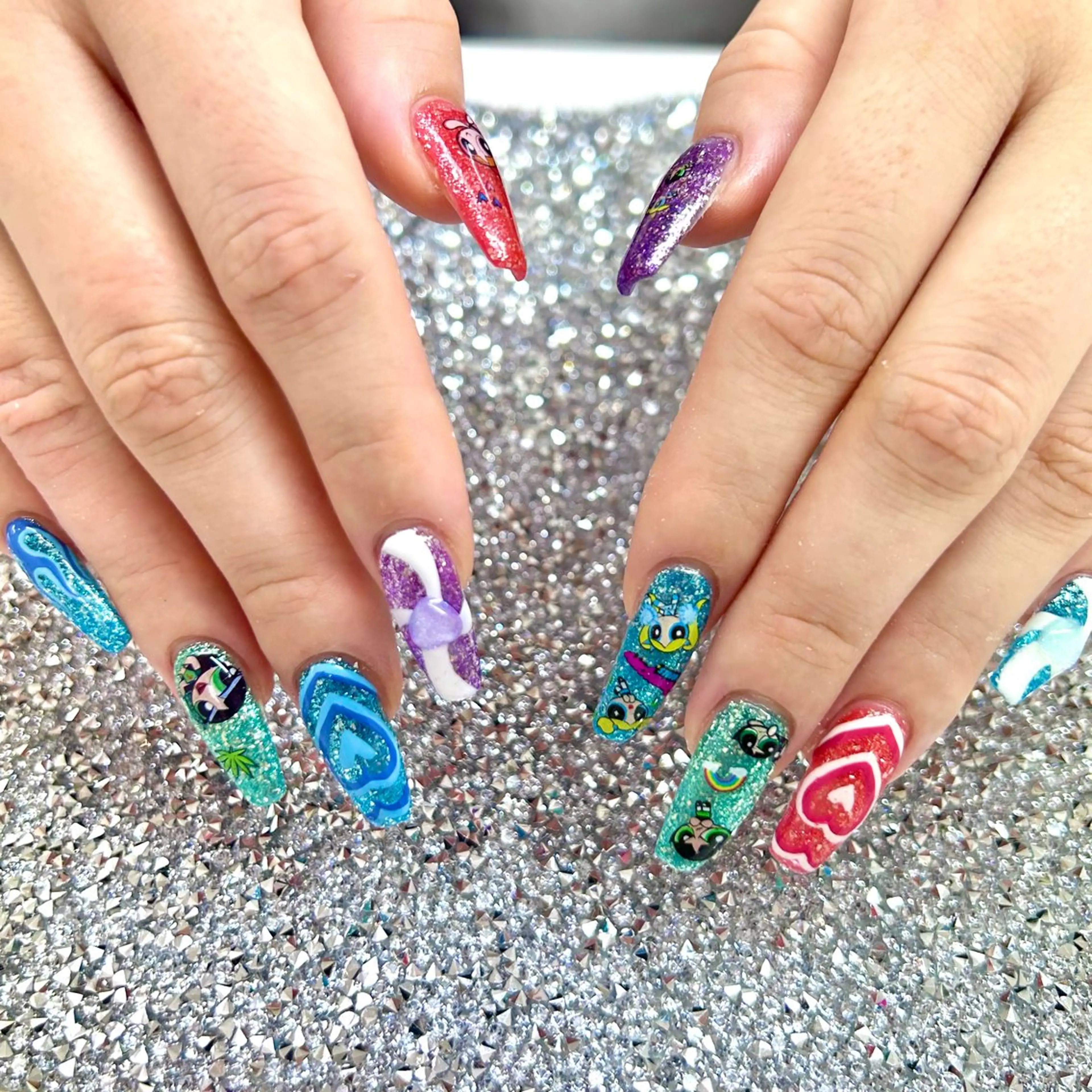 ネイル total salon Bell所属・Totalsalon Bell【嶌田彩華】のネイルデザイン