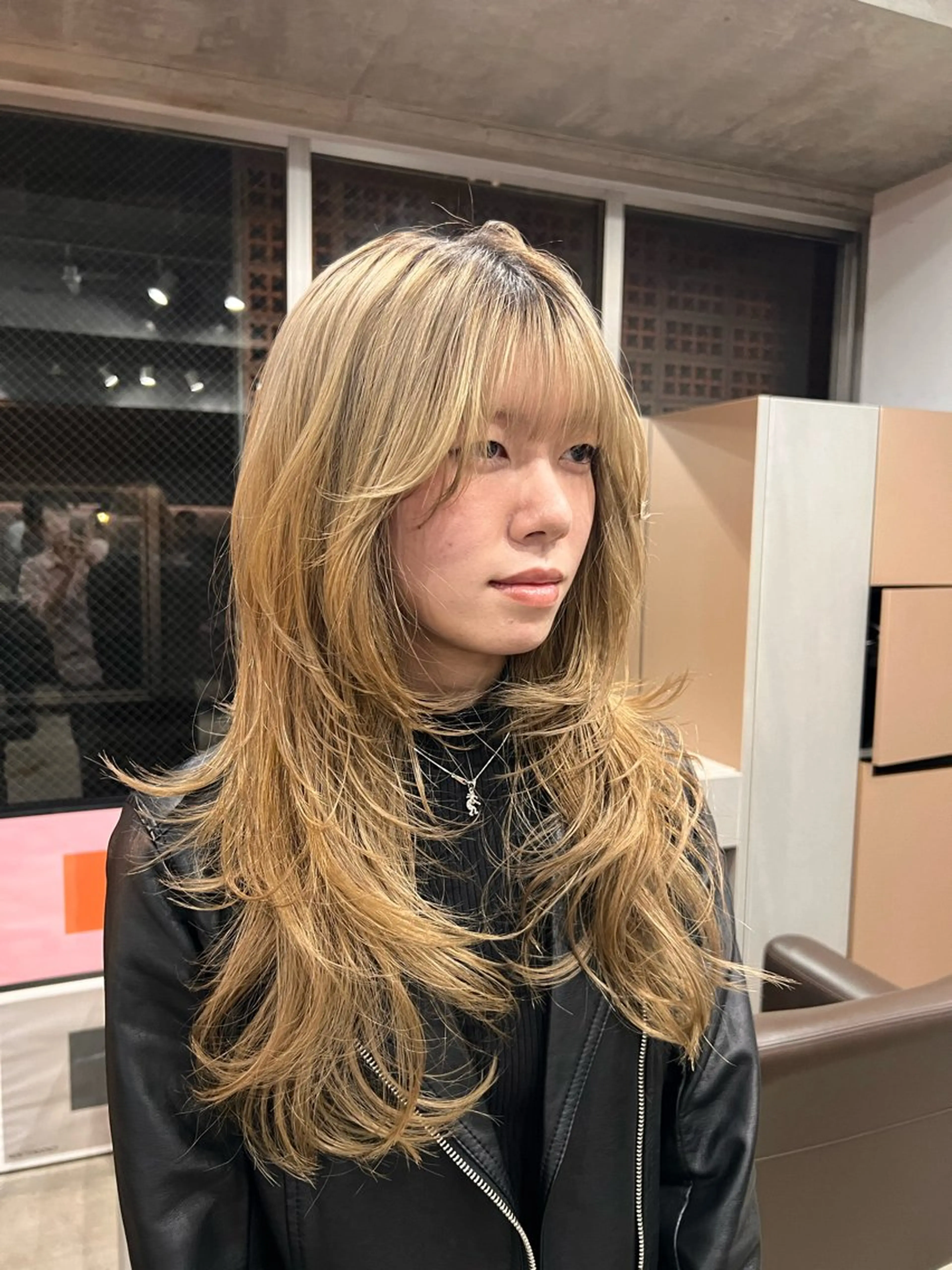 ロング レイヤーカット/ パーマ‪/表参道のヘアスタイル