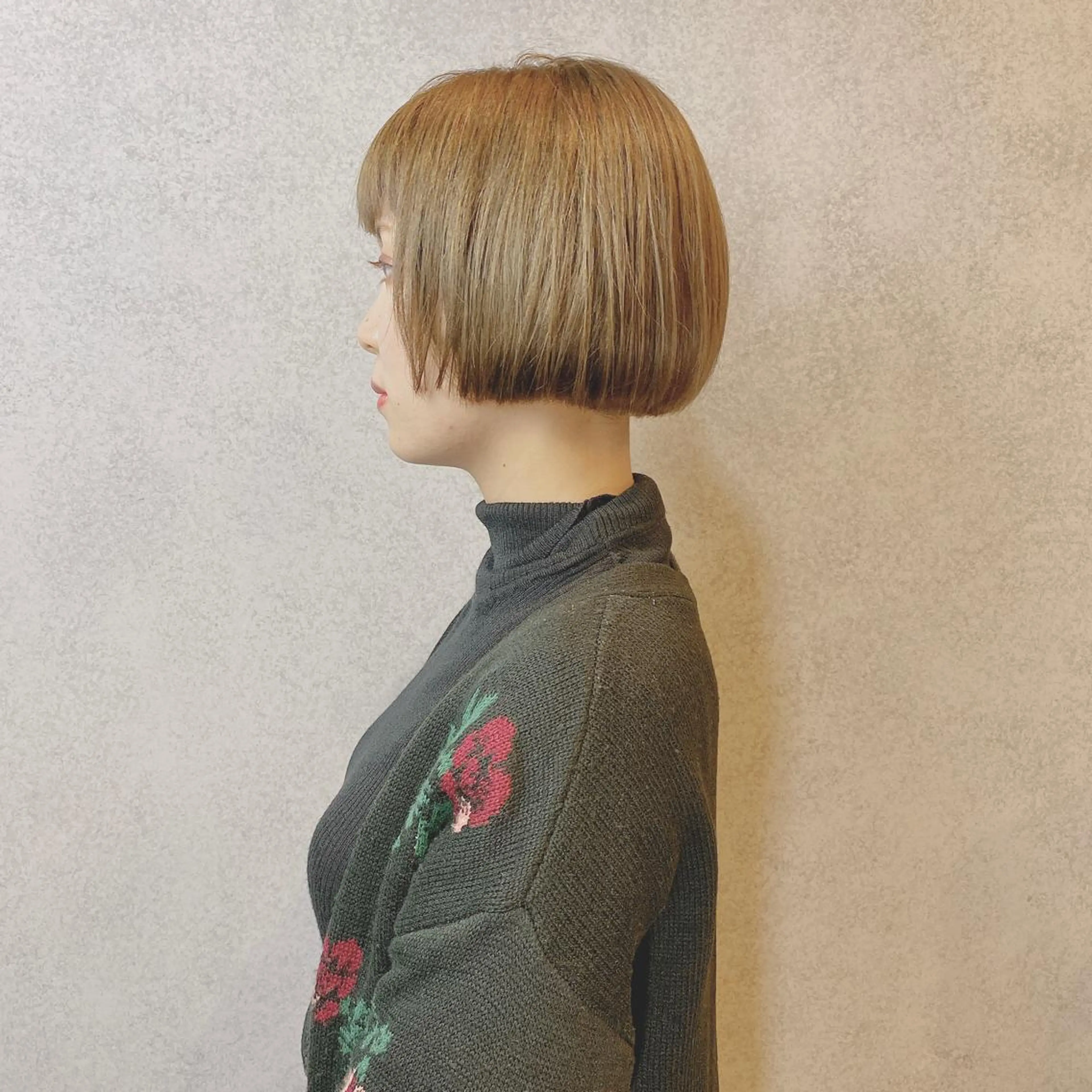 ショート カラー 丸山 晶平のヘアスタイル