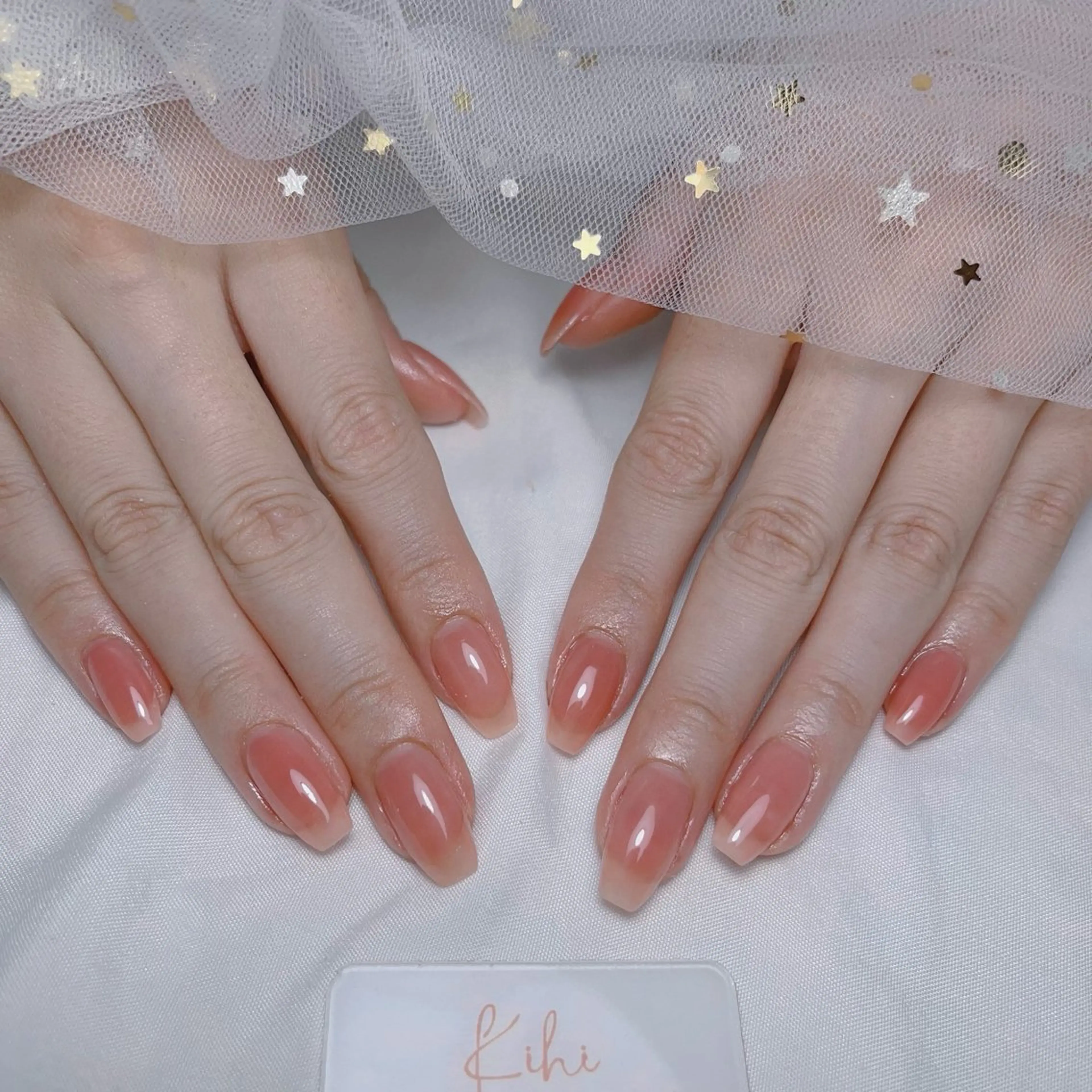 ネイル アートネイル フレンチネイル ジェルネイル グラデーション 韓国ネイル ハンドネイル 💕鈴木ユリ パラジェル/オフ無料のネイルデザイン