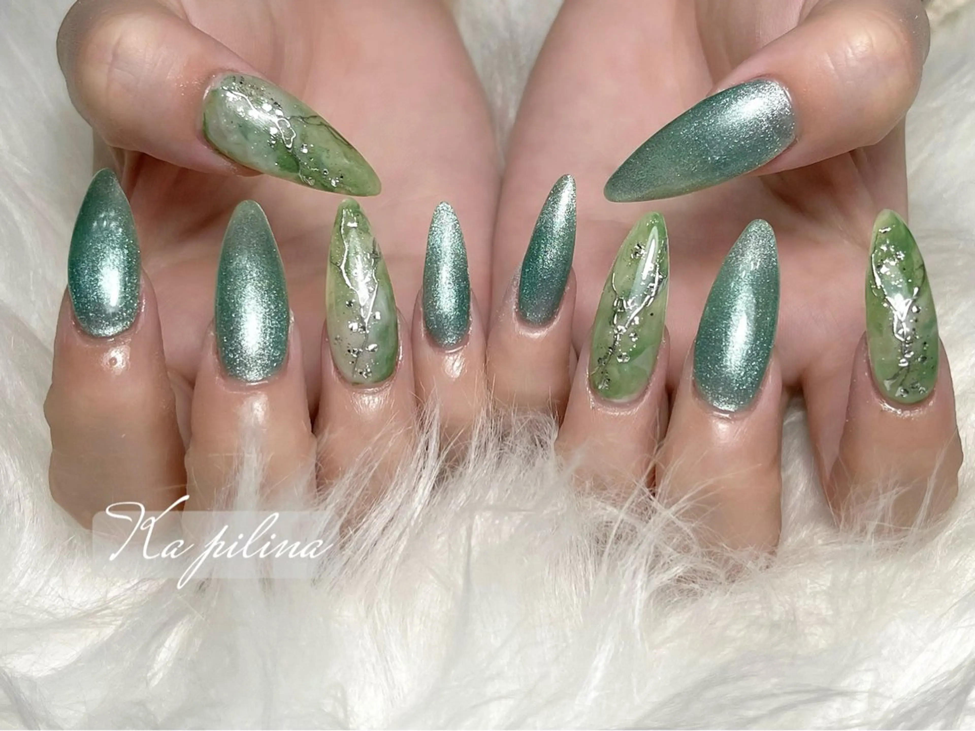 ネイル グリーン Ka pilina所属・♡プライベートサロン Ka pilina♡のネイルデザイン