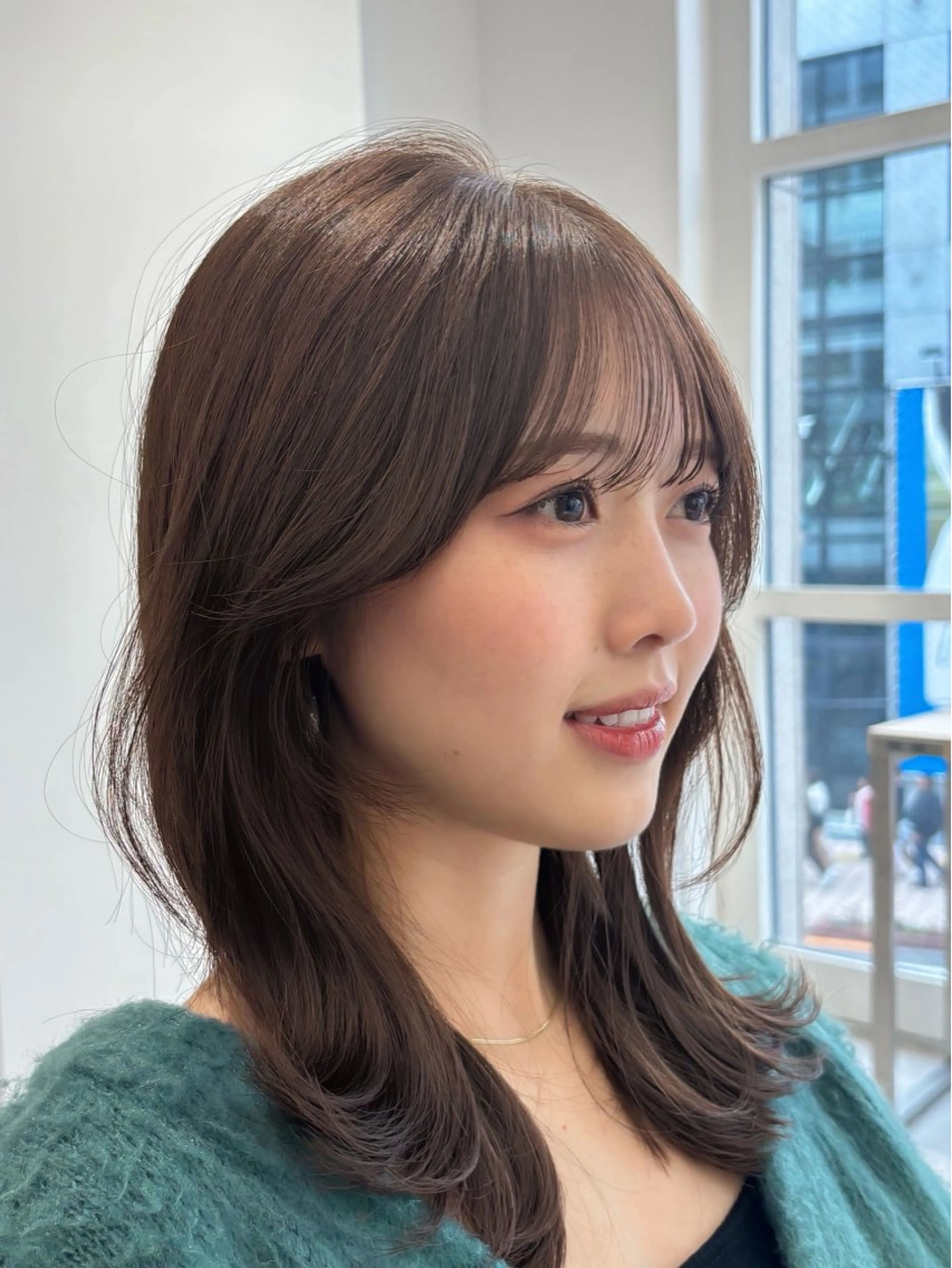 ミディアム カラー カット unami shibuya所属・ren ボブロブ/ミディアムのヘアスタイル