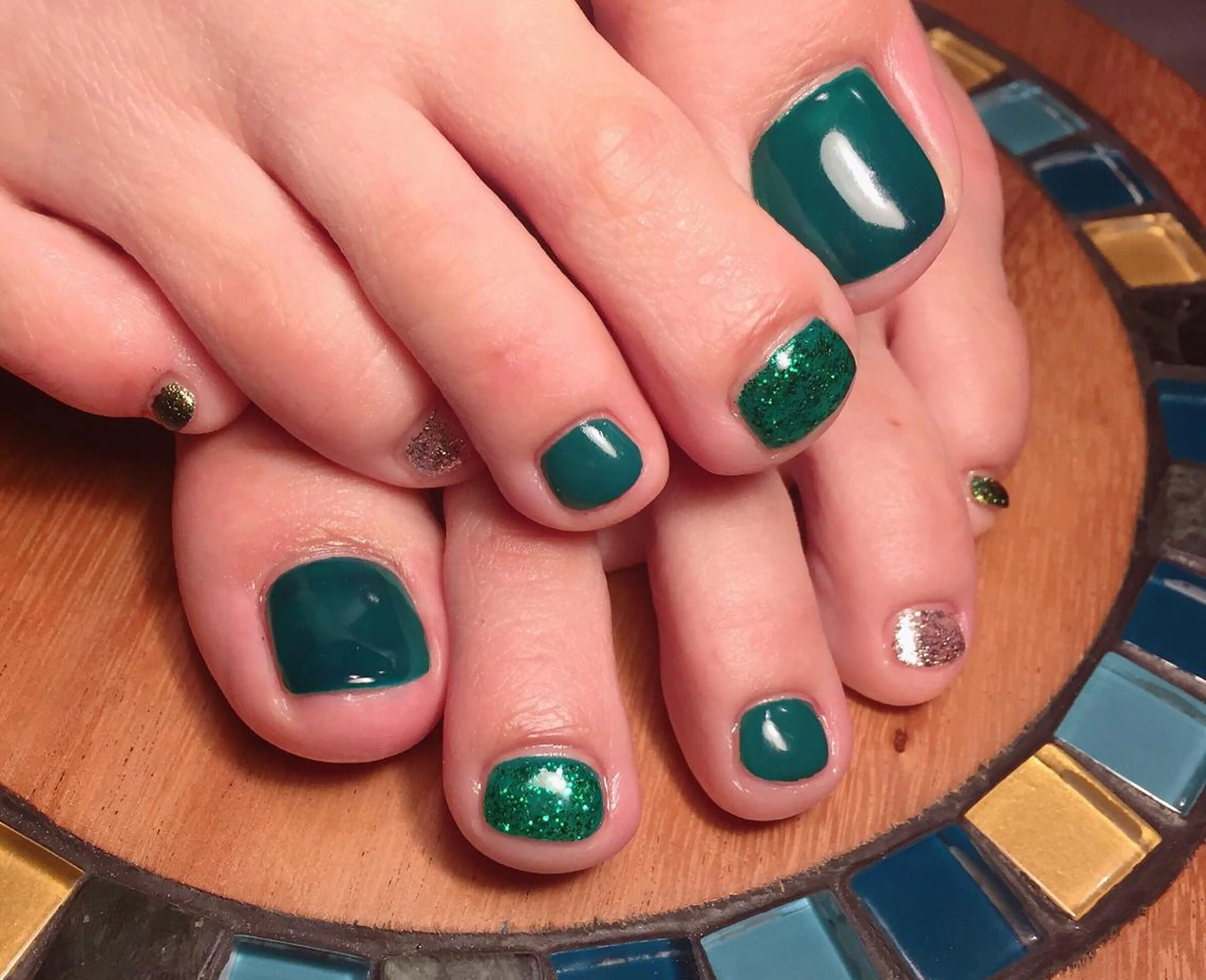 ネイル ｱｲﾗｯｼｭ ﾈｲﾙ ｻﾛﾝ つけるのマツエク・マツパデザイン