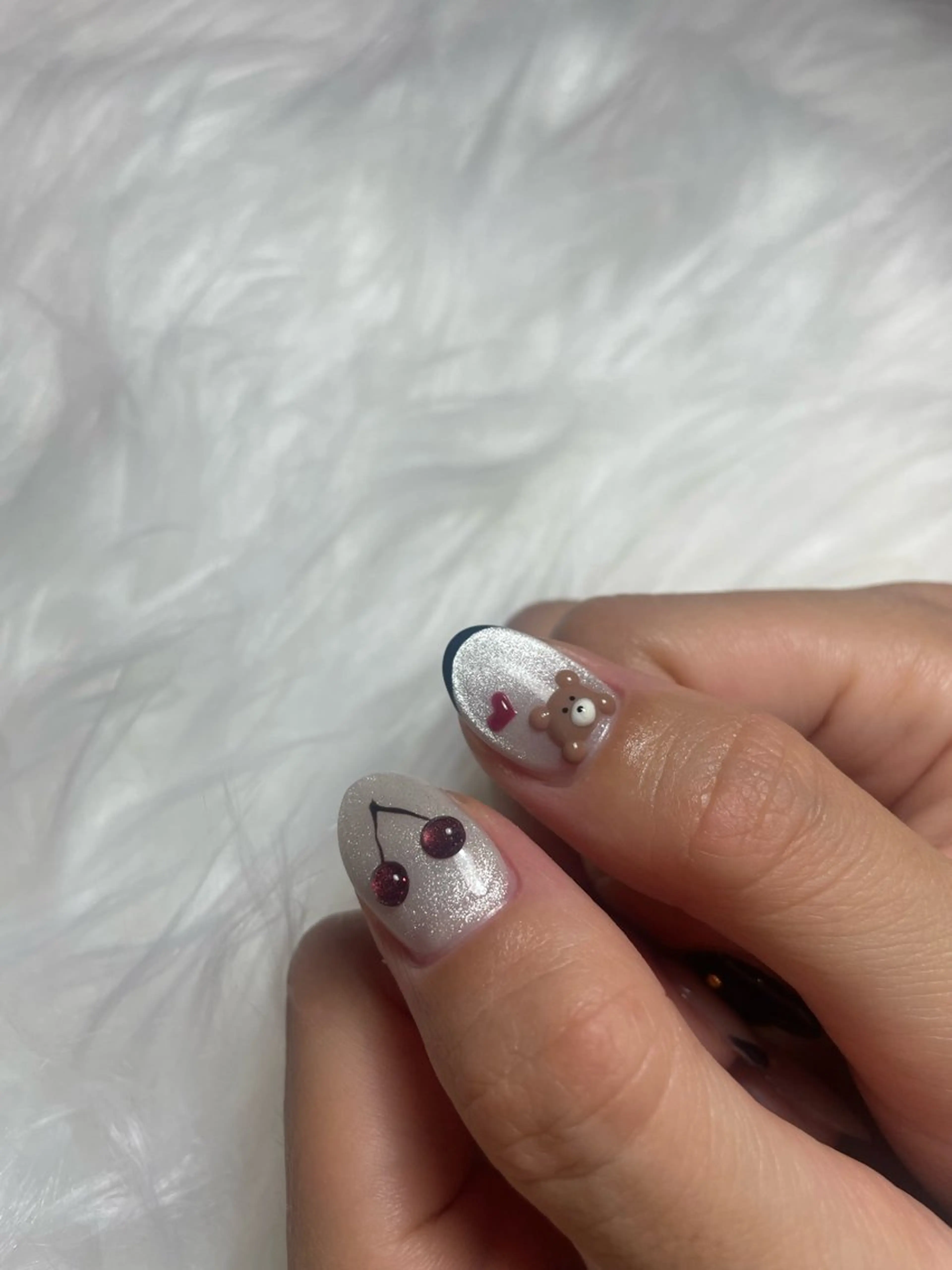 ネイル ブルー フレンチネイル キラキラネイル マグネットネイル シンプルネイル ハンドネイル timtam --sakiのネイルデザイン