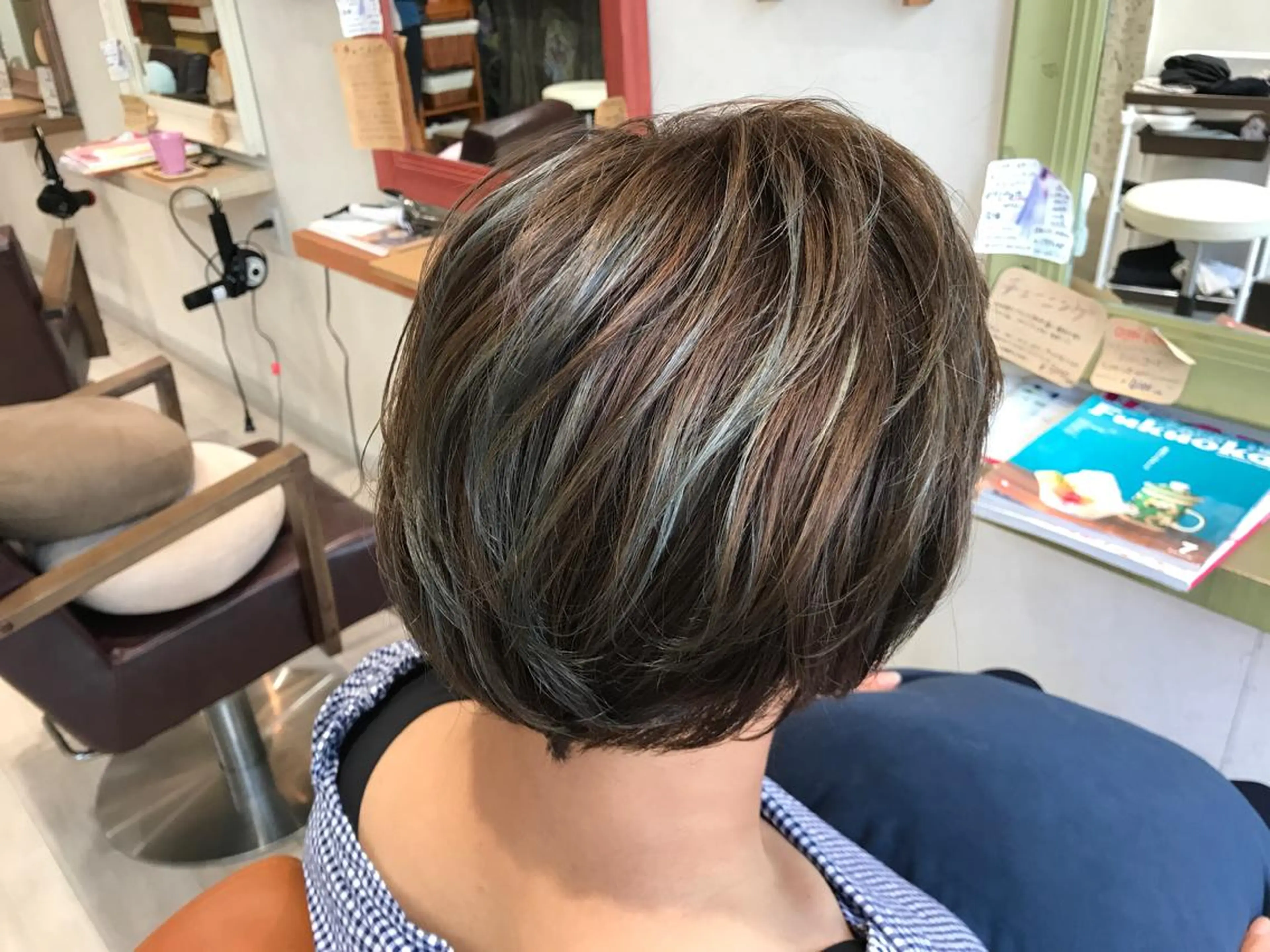 ショート カラー ブルーカラー ハイライトカラー ハイライト メンズ指名多数!! SiLO 田島のヘアスタイル