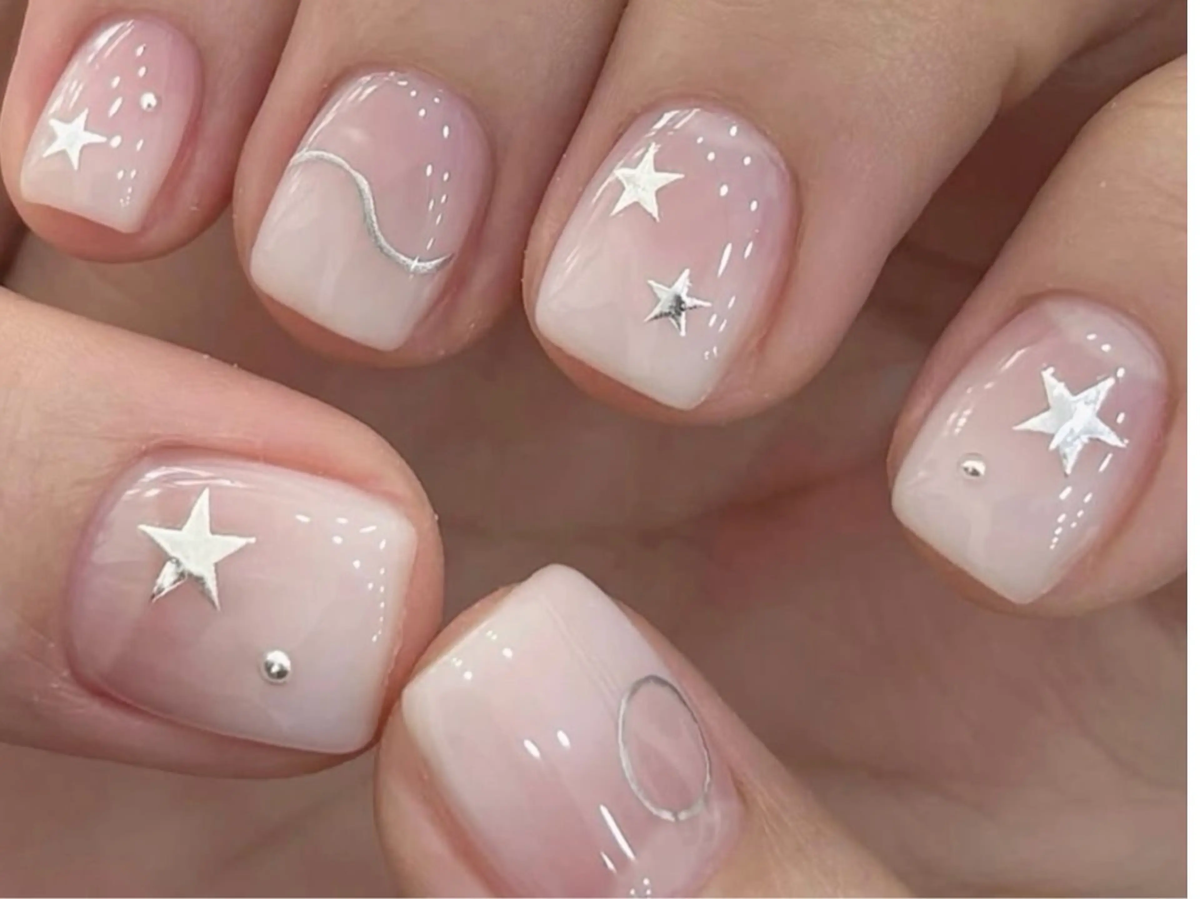 ネイル ハンドネイル リナネイルサロン所属・リナ ネイルサロンのネイルデザイン