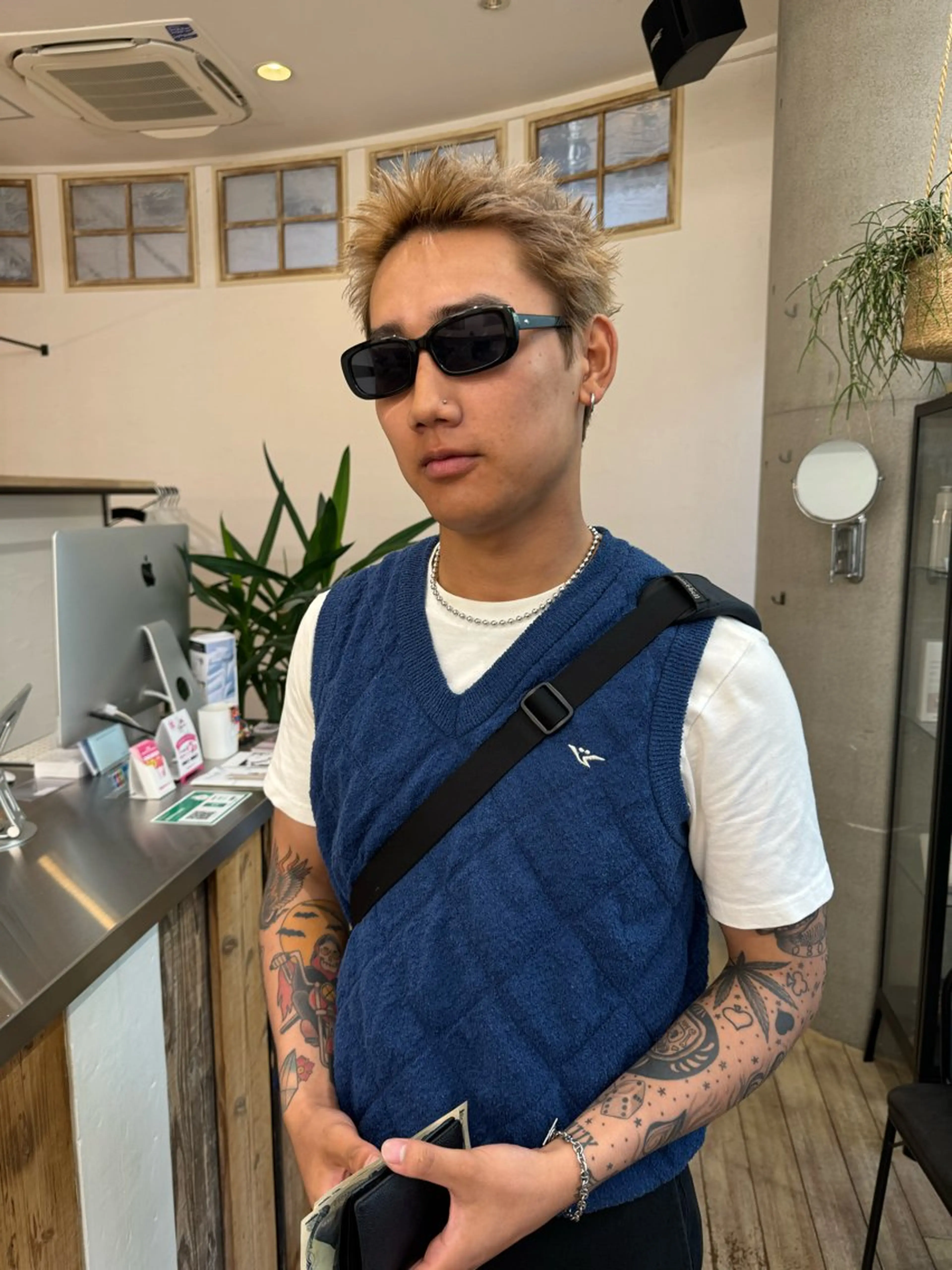 ショート カラー カット ヘアカラー TRUCKIN UP THE PATH所属・さとう けんたのヘアスタイル