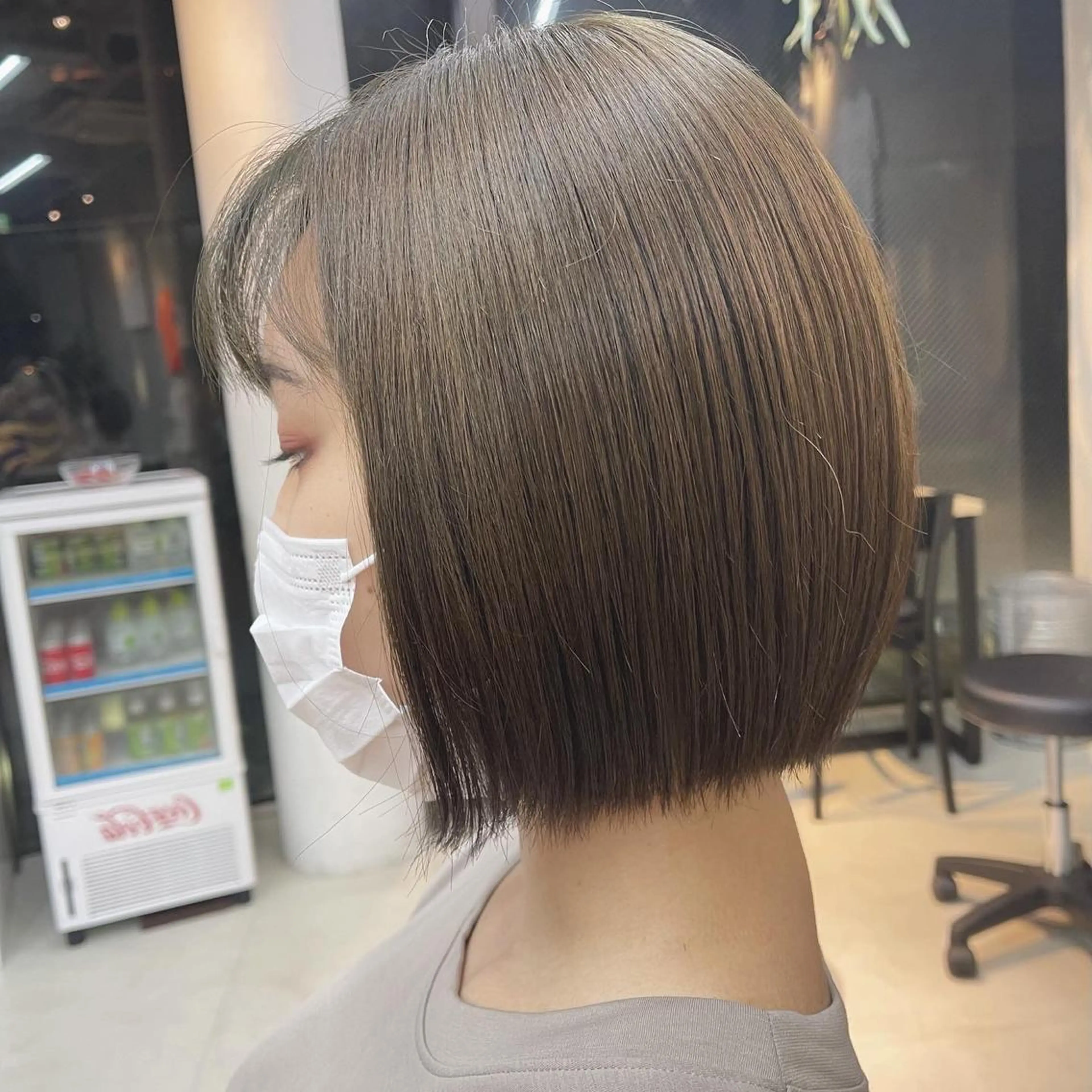 ミディアム カラー ブリーチ 透明感カラー グレージュ ブリーチなしカラー ヘアカラー トリートメント mee.urawa所属・似合わせショート×透 明感/やじまたかしのヘアスタイル