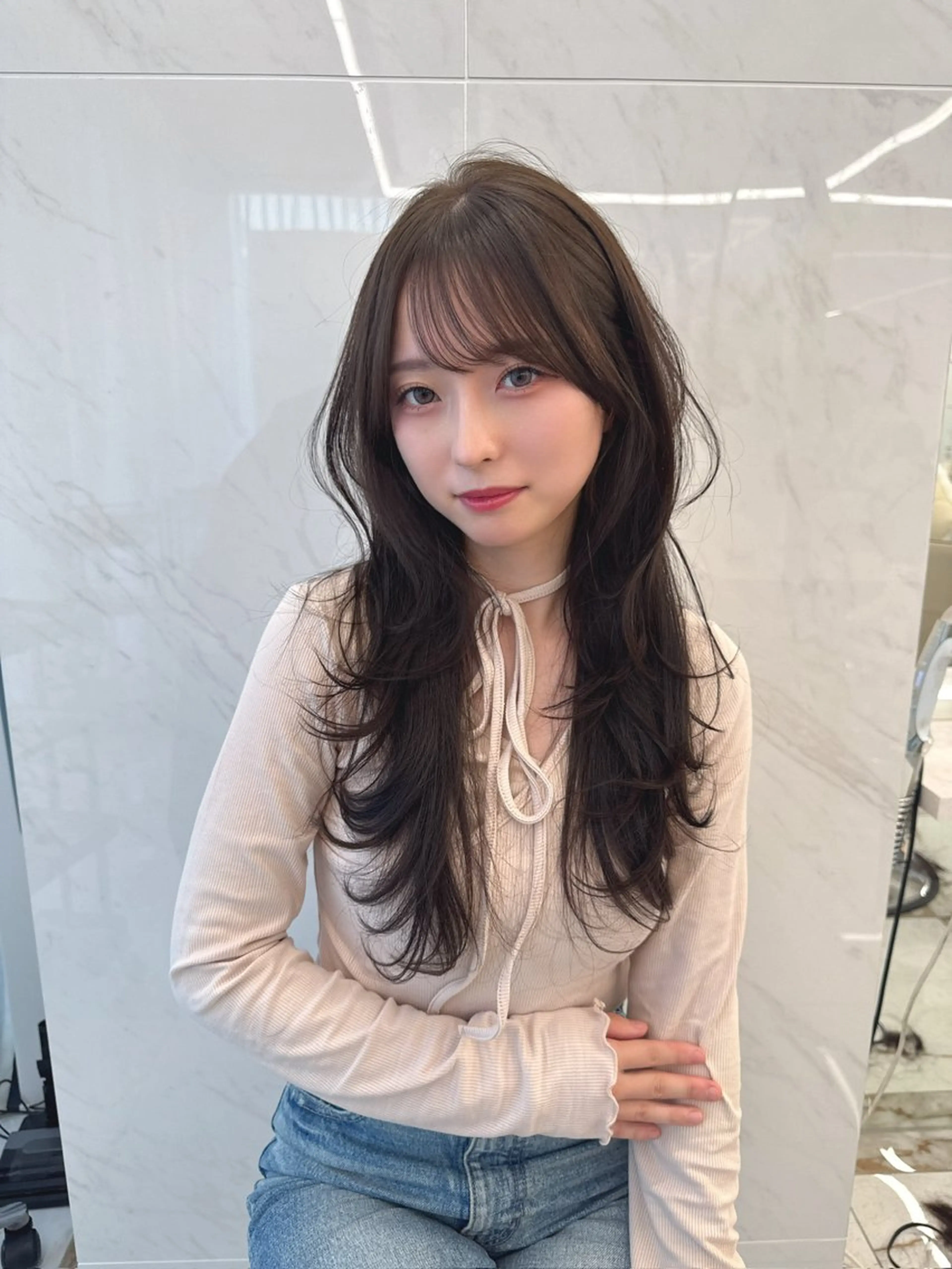 ロング 韓国風ヘア kiti Sakaeのヘアスタイル