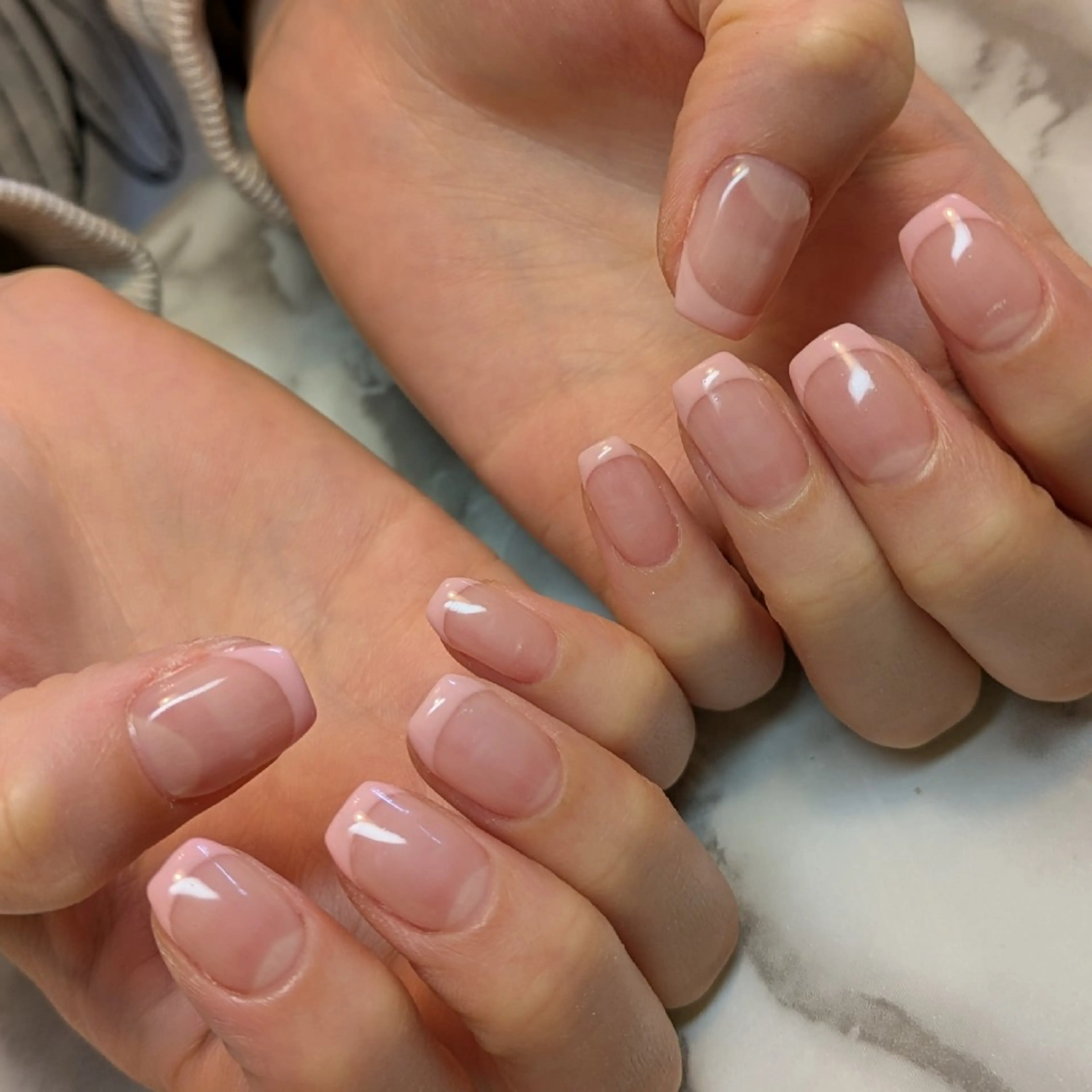 ネイル フレンチネイル ジェヌインネイル 河内のネイルデザイン