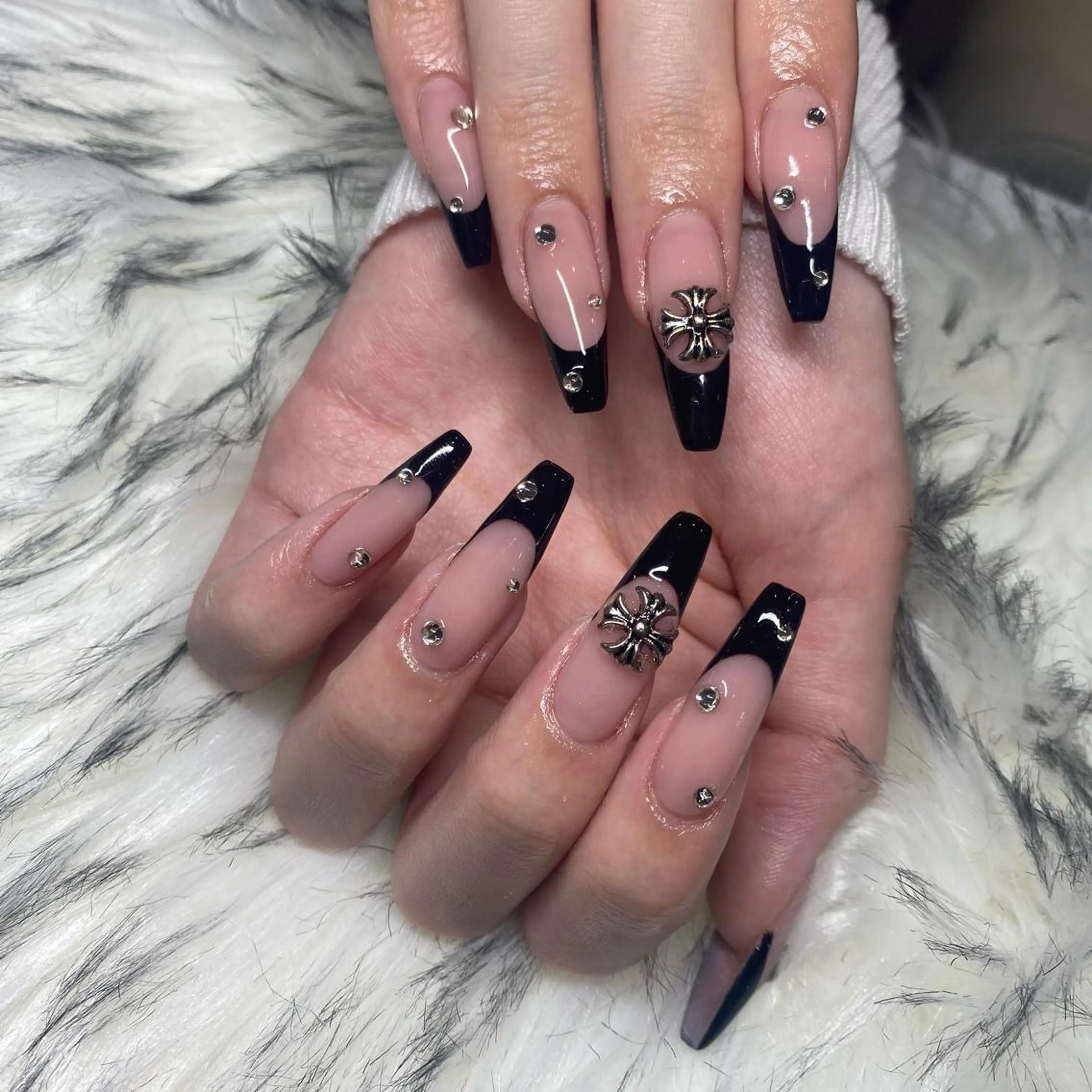 ネイル ハンドネイル la vie  Luire所属・la vie Luire ｱｽｶのネイルデザイン