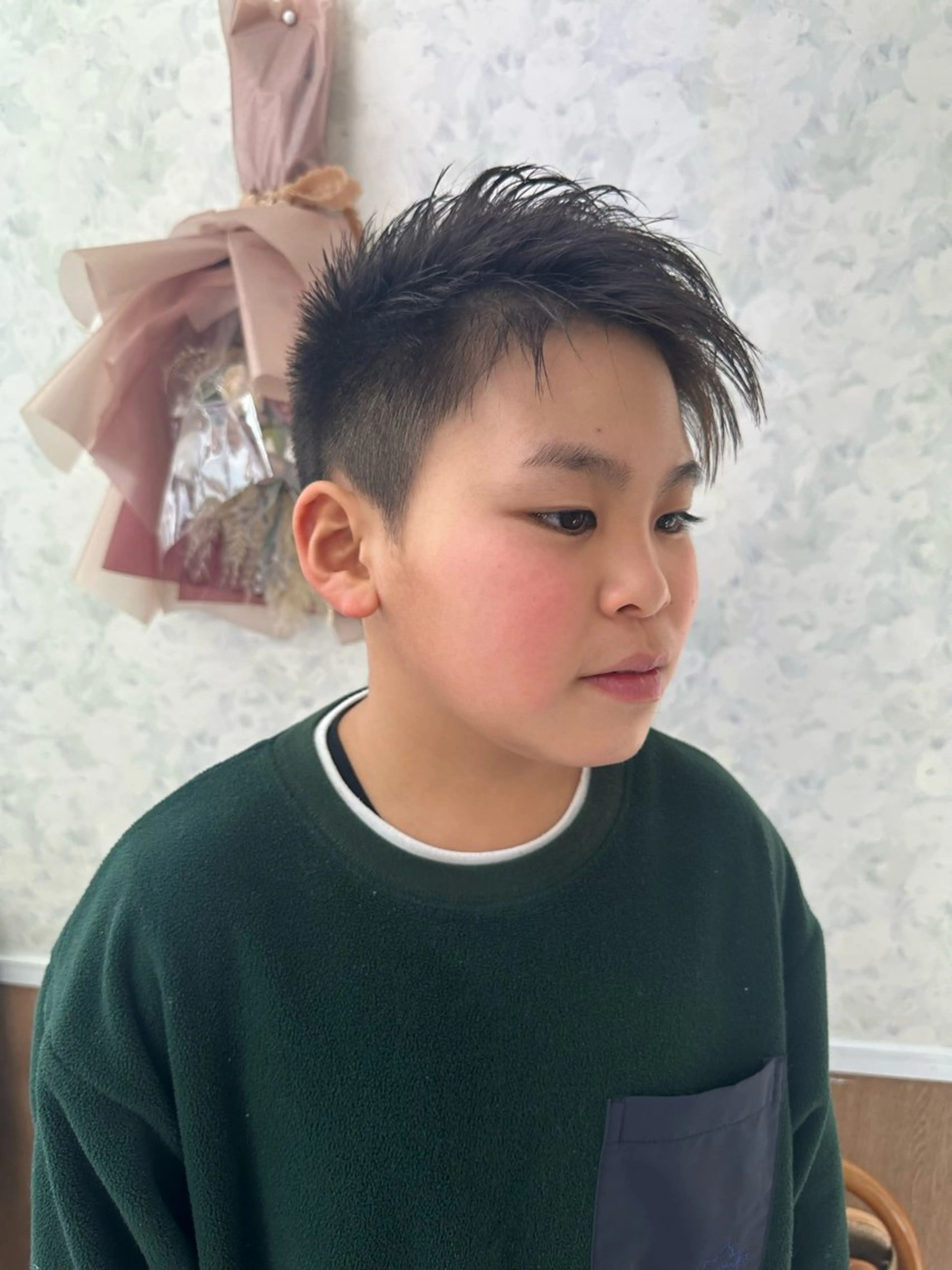 キッズ 髪質改善のプロ✨りな さんのヘアスタイル