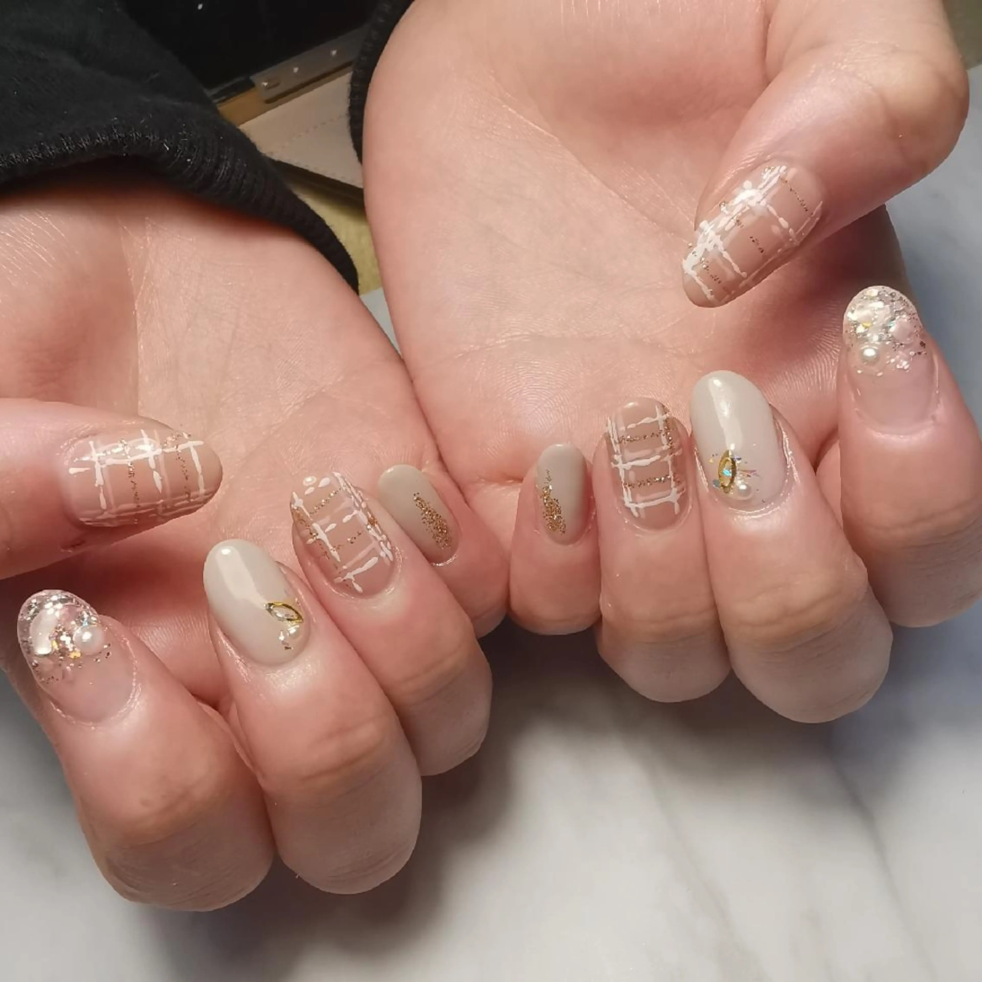 ネイル 持ち込み ハンドネイル reve あやののネイルデザイン