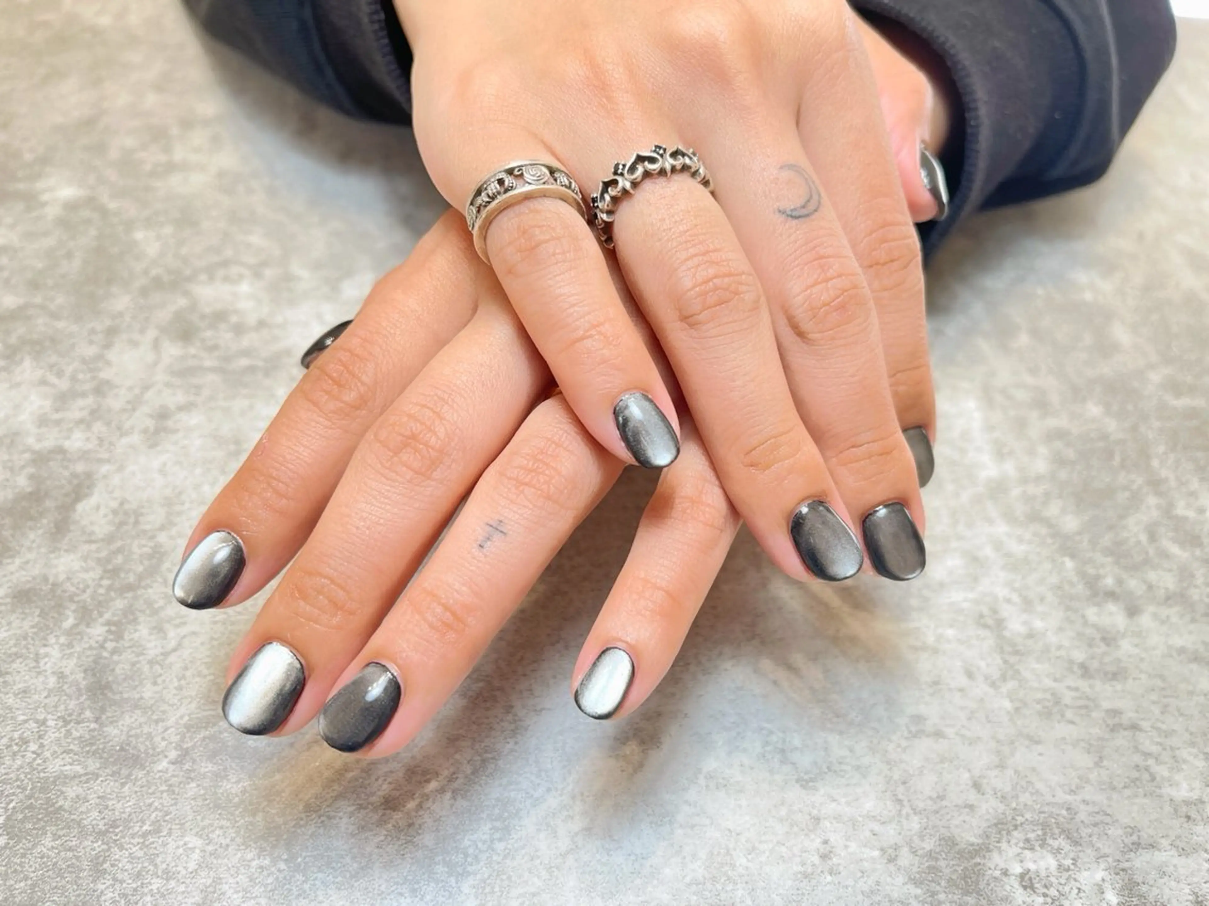 ネイル emiiro nail所属・橋本 由菜のネイルデザイン